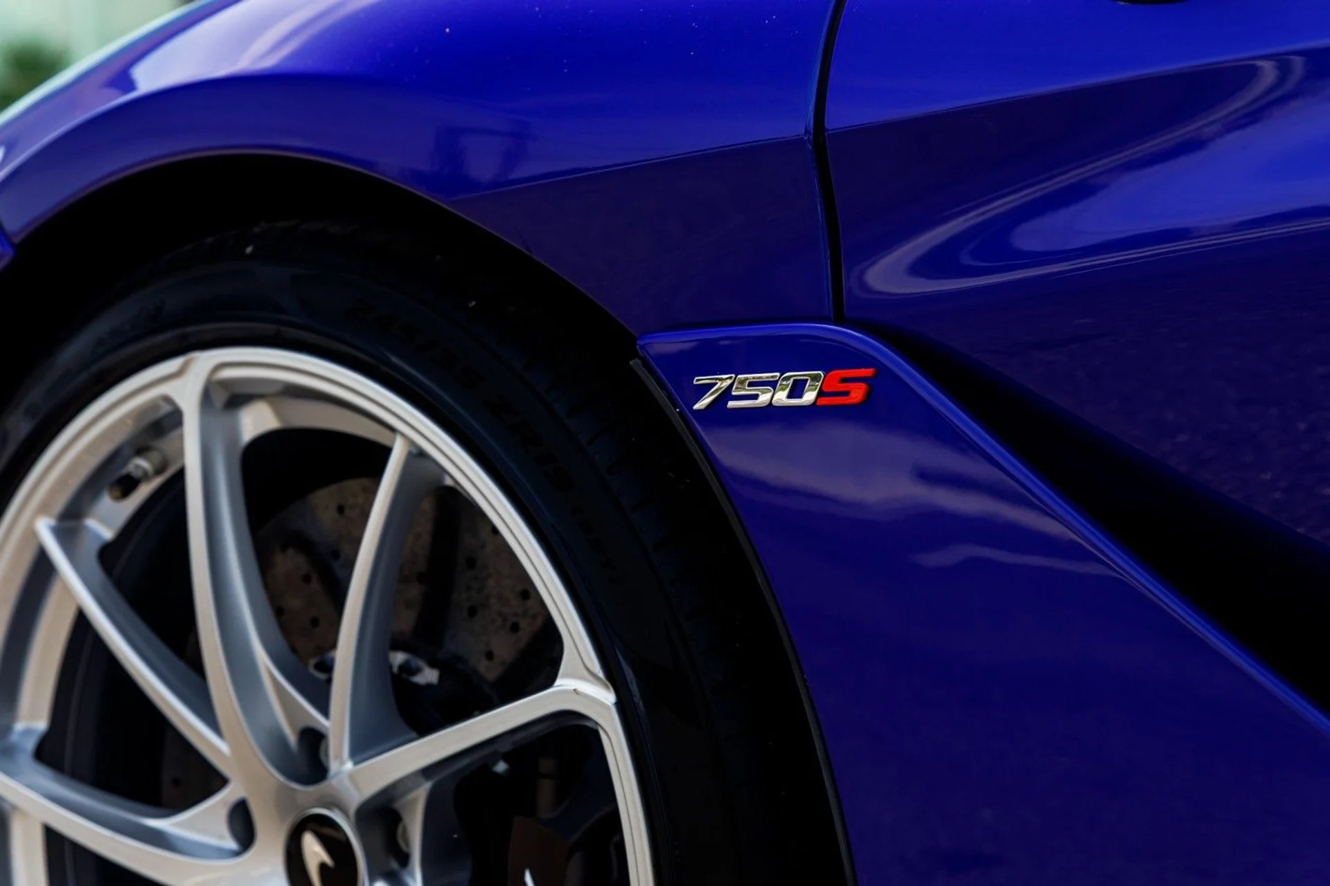 mph039_1010939563_590_p40_l_c2061c5eb1