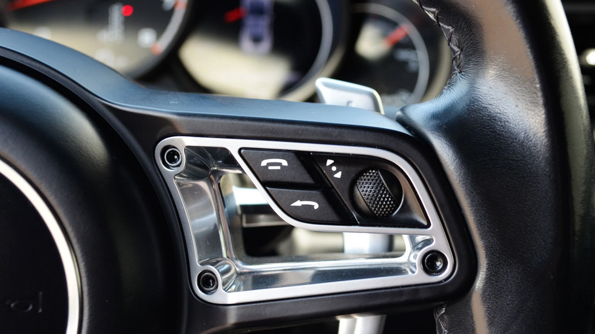 mph039_1014629592_content_homenetiol_com_2001243_2130496_0x0_29cb6571f76d44a98a8c280bad07d96d_64243735a3