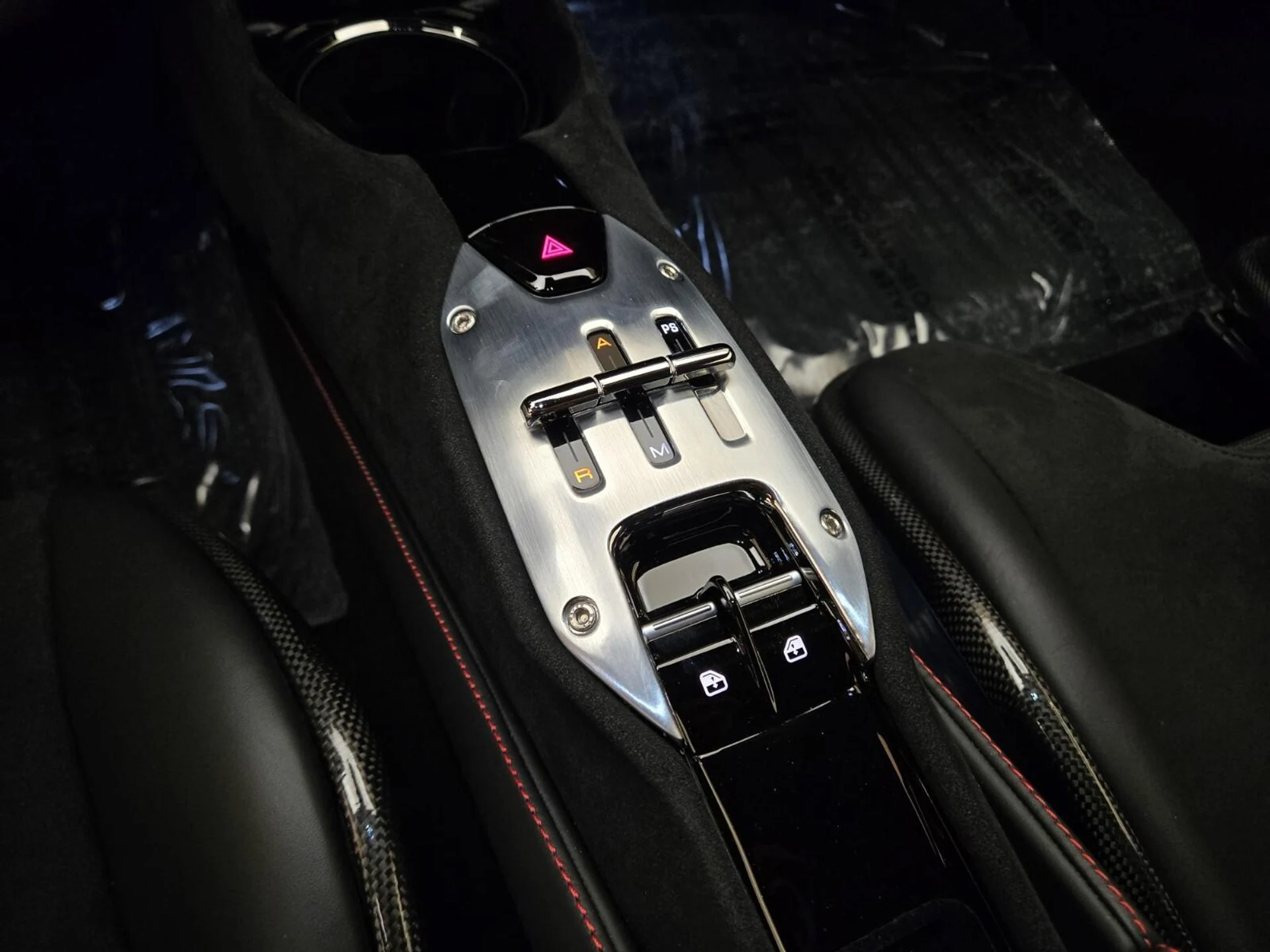 mph039_101481806_Used_2021_Ferrari_SF_90_Stradale_1762500933_e2b6058458