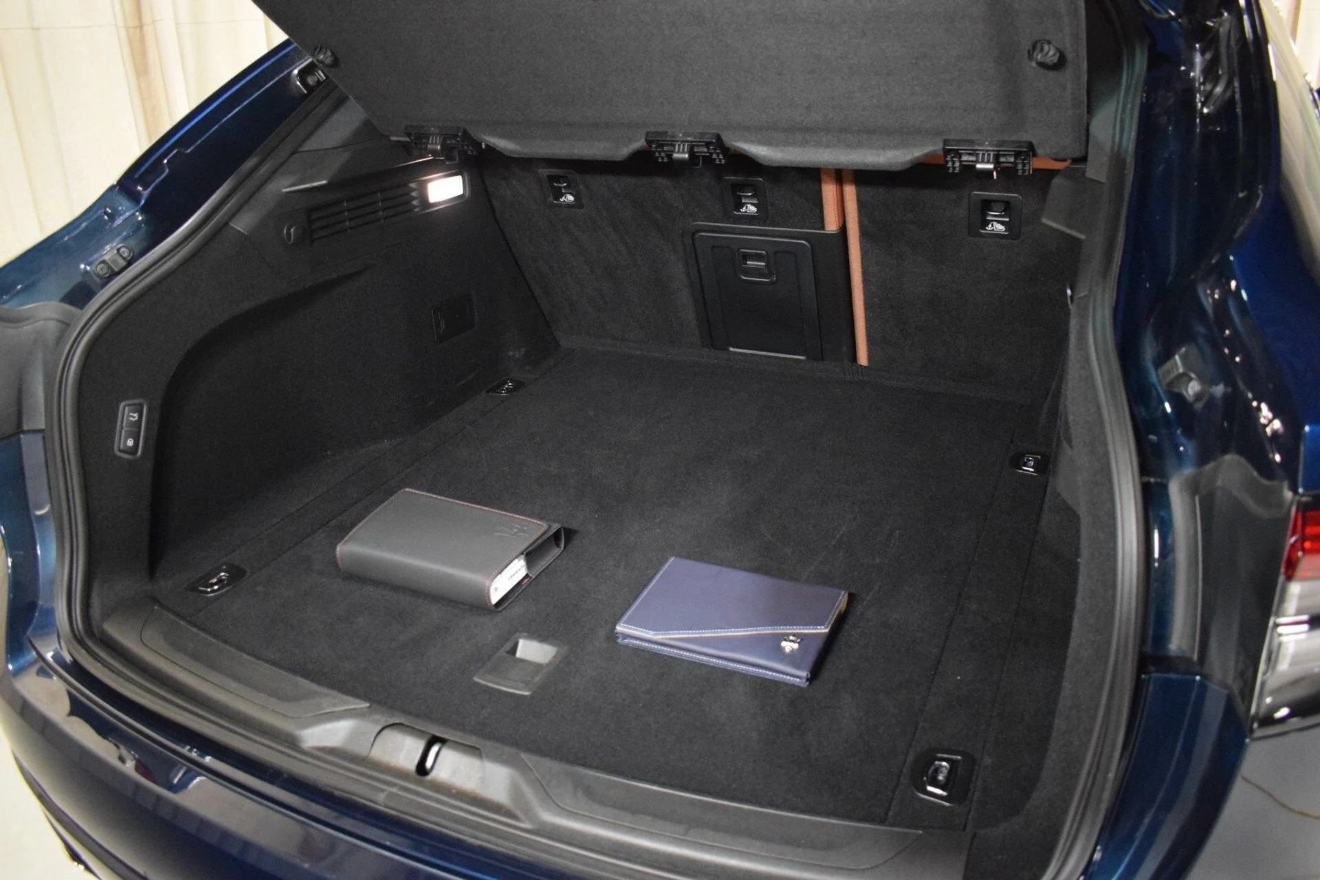 mph039_1028035669_94a57db95208b8d9b42e5bcc145ce4c6x_dd04e692f4