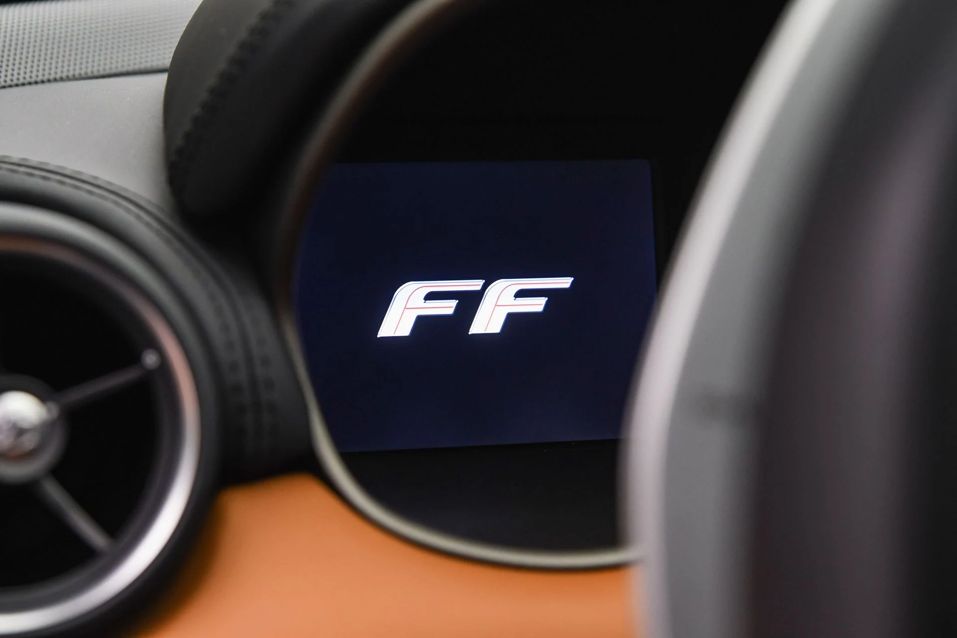 mph039_1030961773_93035d0e_2674_45e6_9ea4_588f8e5f537a_02504e81d0