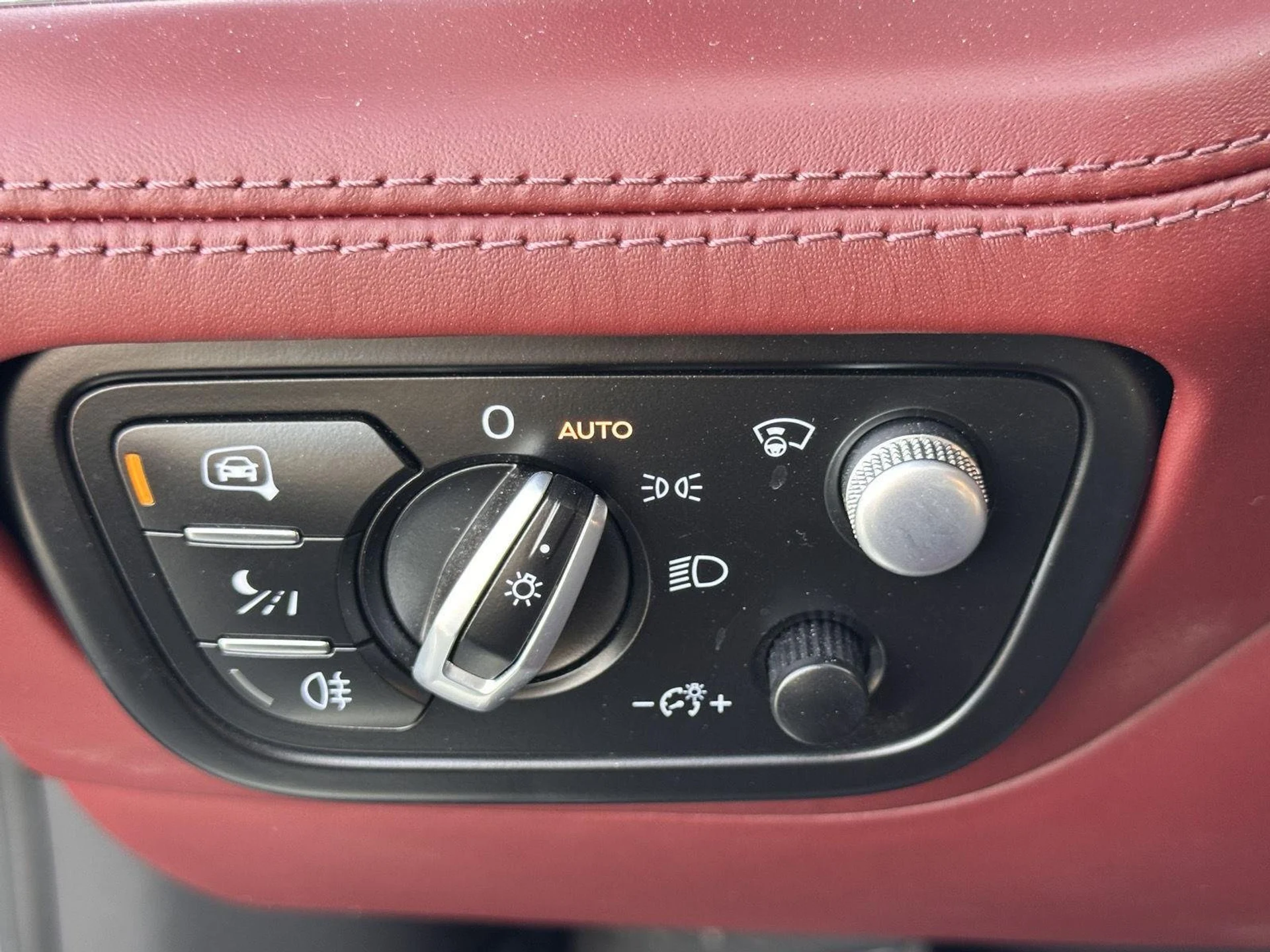 mph039_1045461282_af5db55433378a1848aa4a55ff2d93d3_5520bcd0f9