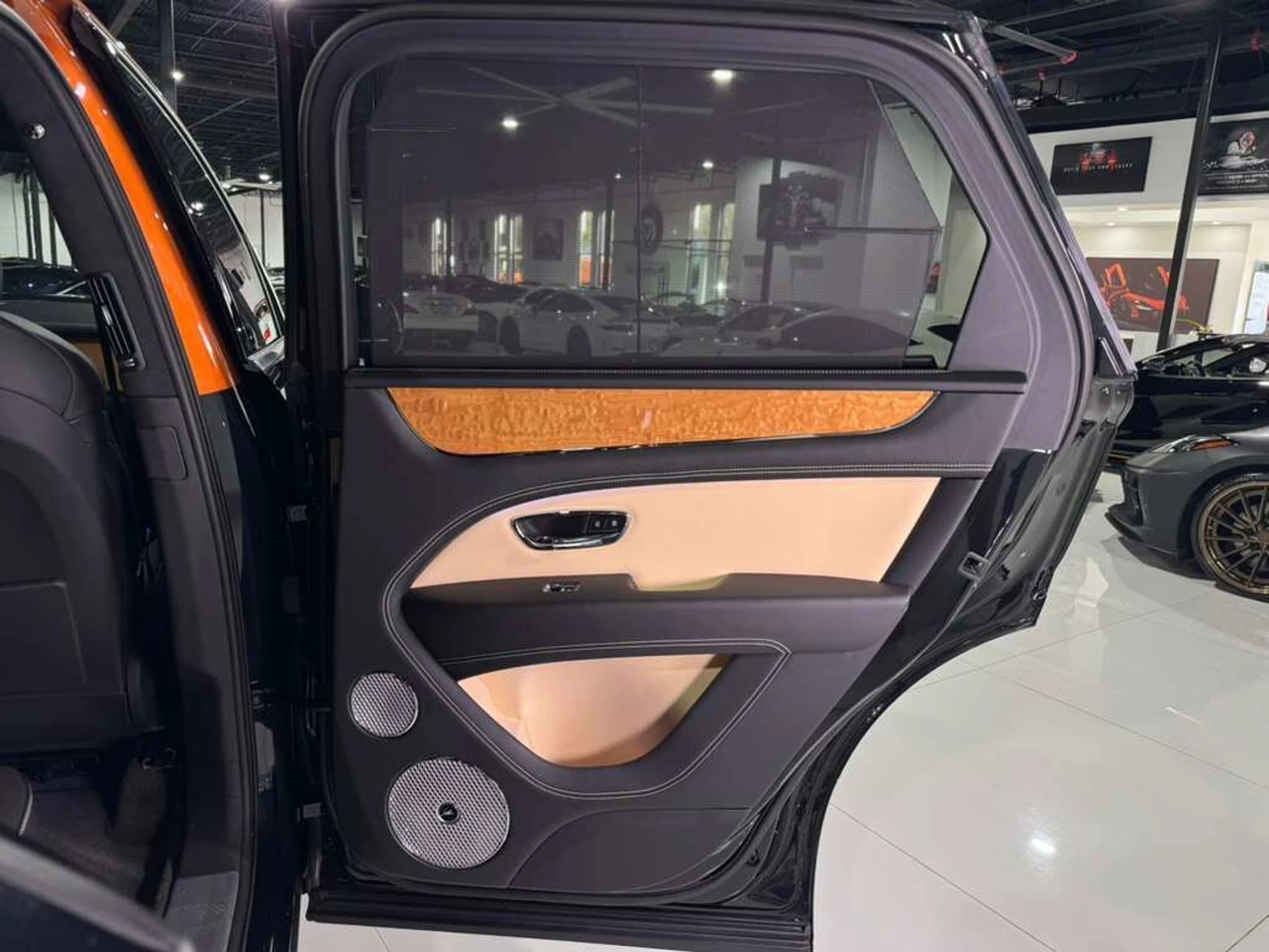 mph039_106353458_b4cacfd7597460dc7f21e87c7d897bbe_26dddf36e2