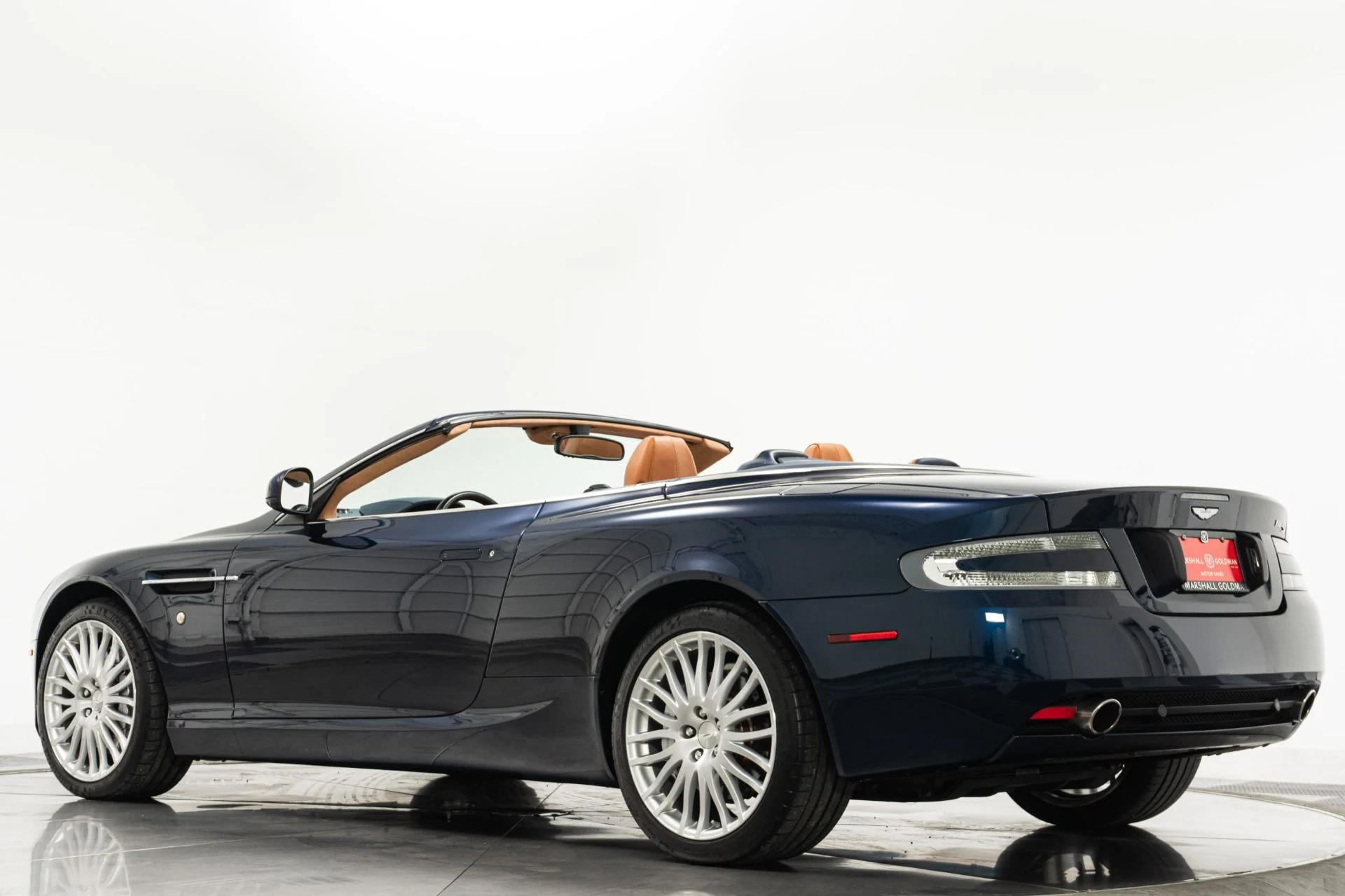 mph039_1064972829_Used_2011_Aston_Martin_DB_9_Volante_Two_Tone_Interior_V12_Power_1780003094_bc29ebaa9e
