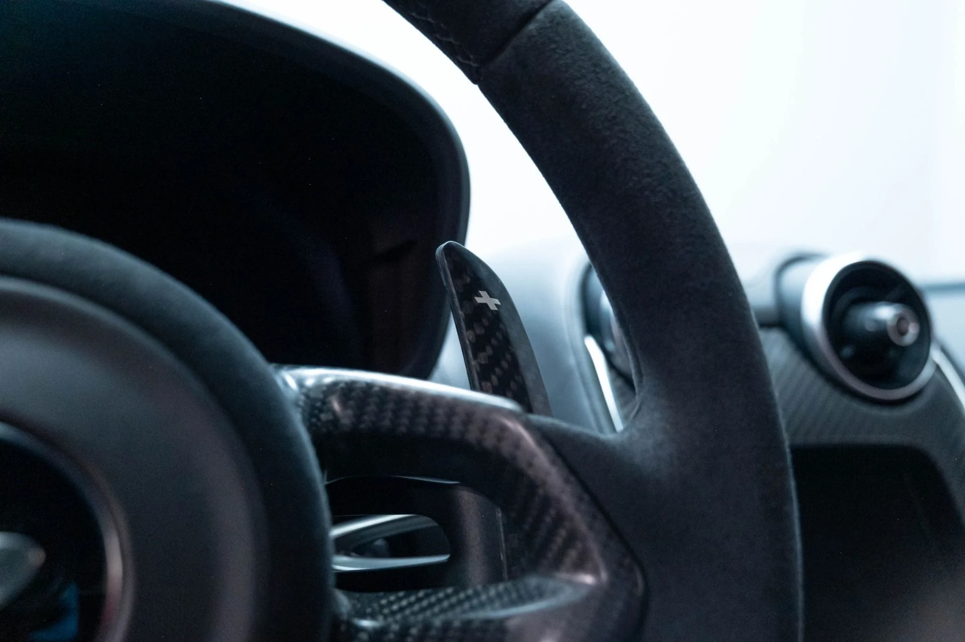 mph039_1068996784_Used_2019_Mc_Laren_570_S_1783628285_4974124511