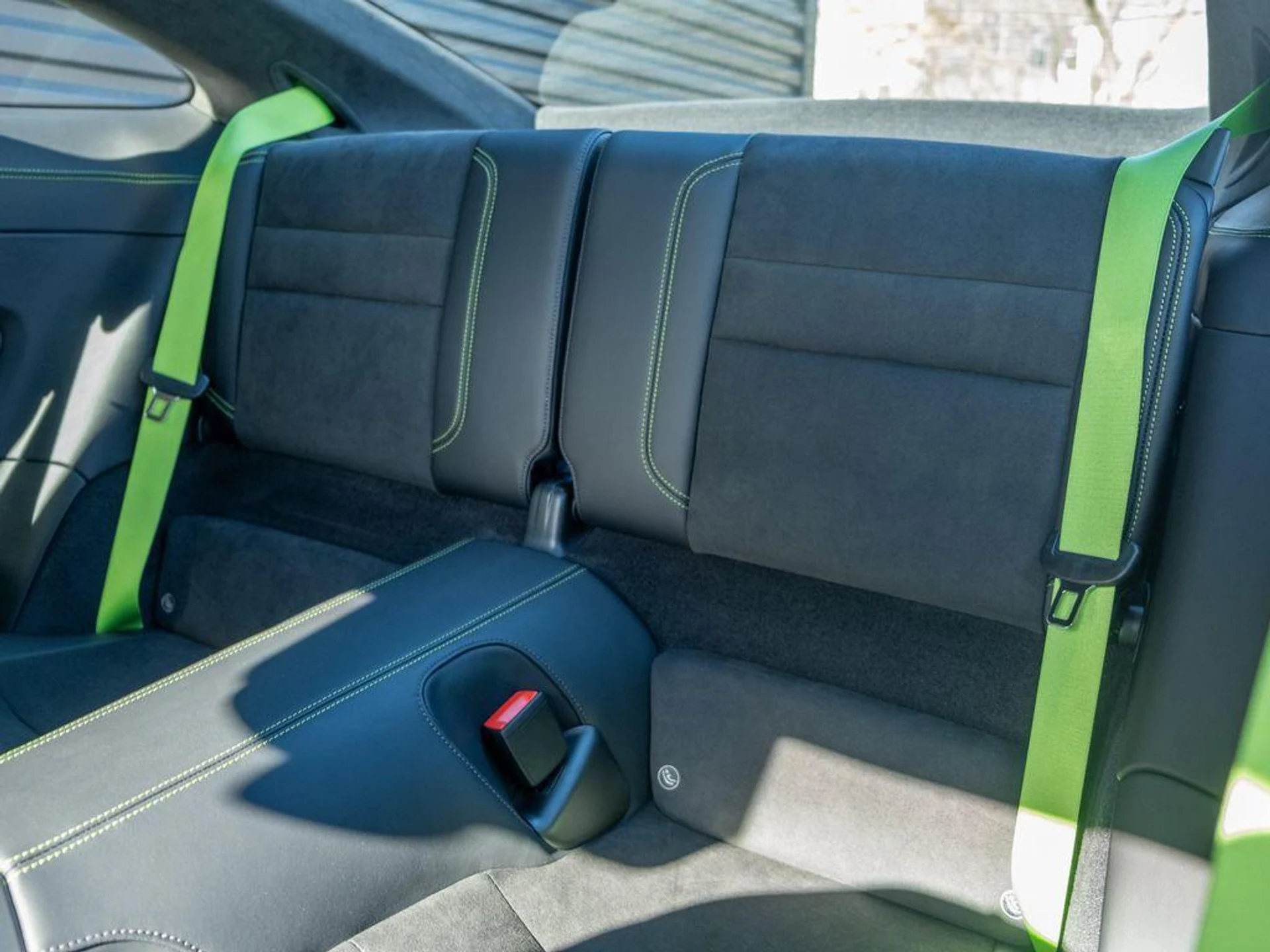 mph039_1069114228_h_XULYBLSJ_3_J2_P_Vqif_V_Jq_Fl_H_Mas_2ecb3e00c6