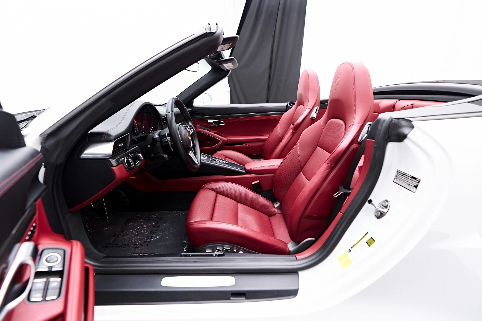 mph039_1082616727_Used_2019_Porsche_911_Turbo_S_1755714959_674f688365