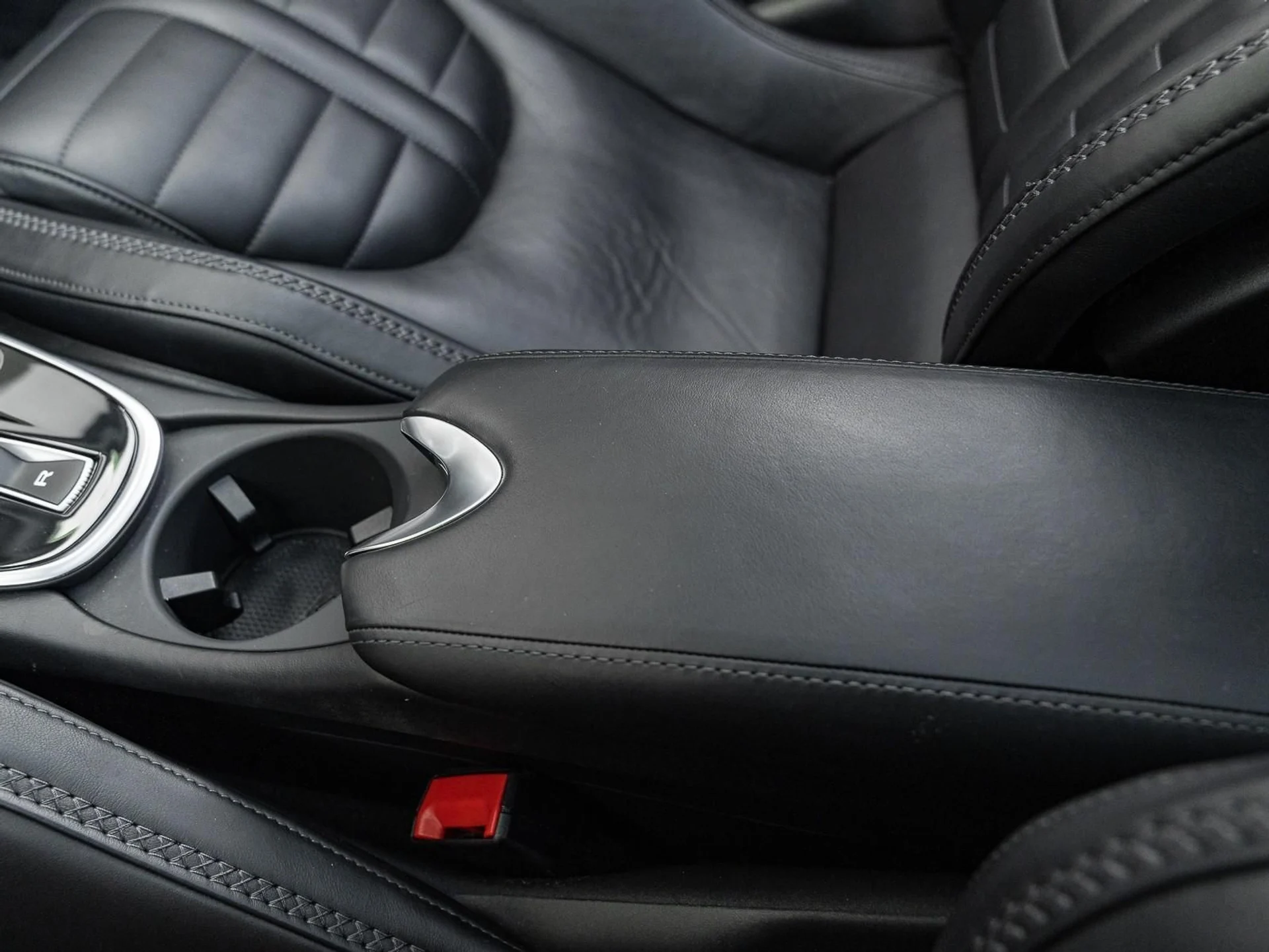 mph039_1100018352_Used_2025_Mc_Laren_GTS_Tech_Lux_1765577135_f7f75b1289