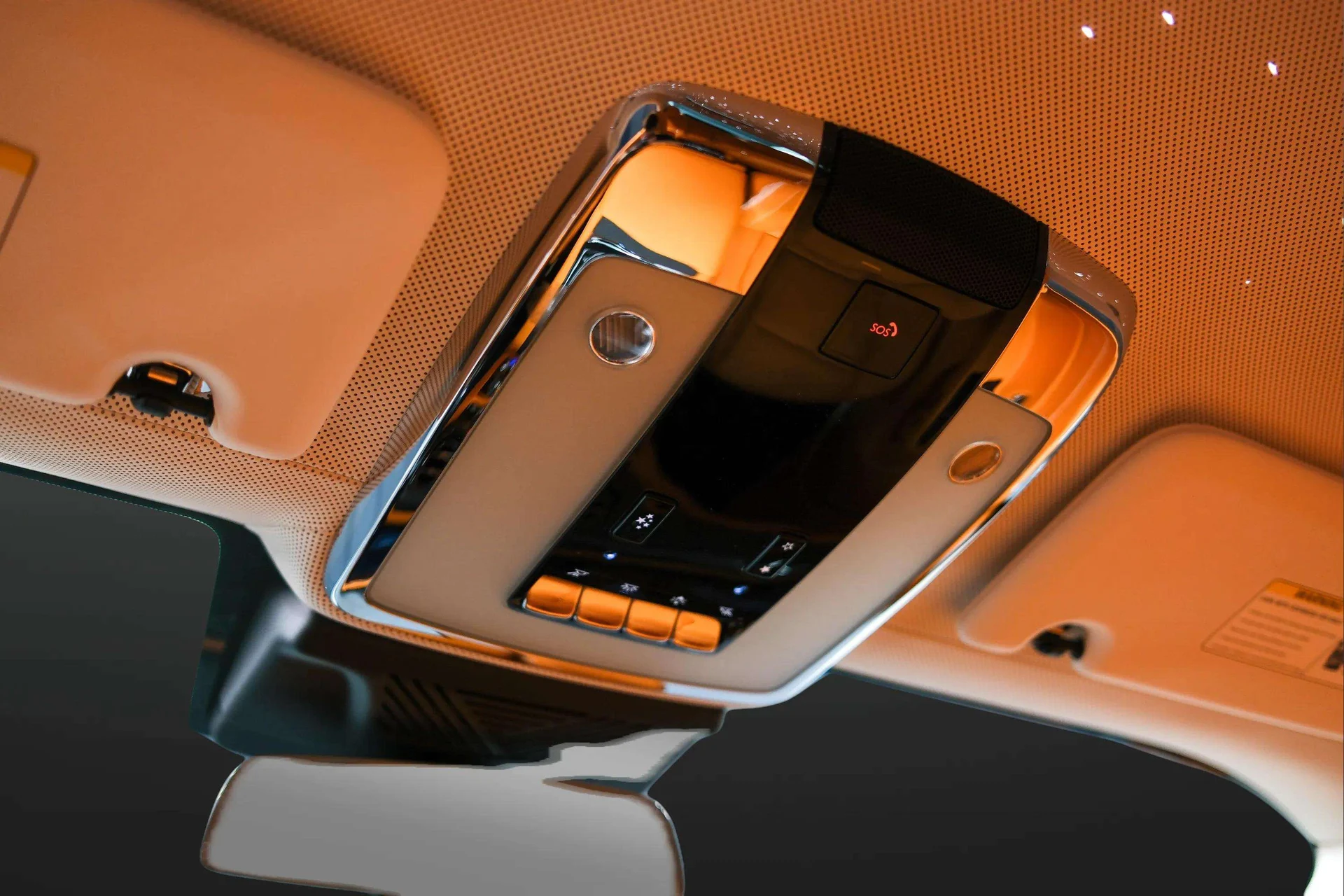 mph039_1109638160_0d840a98_6daf_47c1_98c7_75c70edefc30_202620_Rolls_Royce20_Black20_Badge20_Spectre20282600829_39_03adcd424e