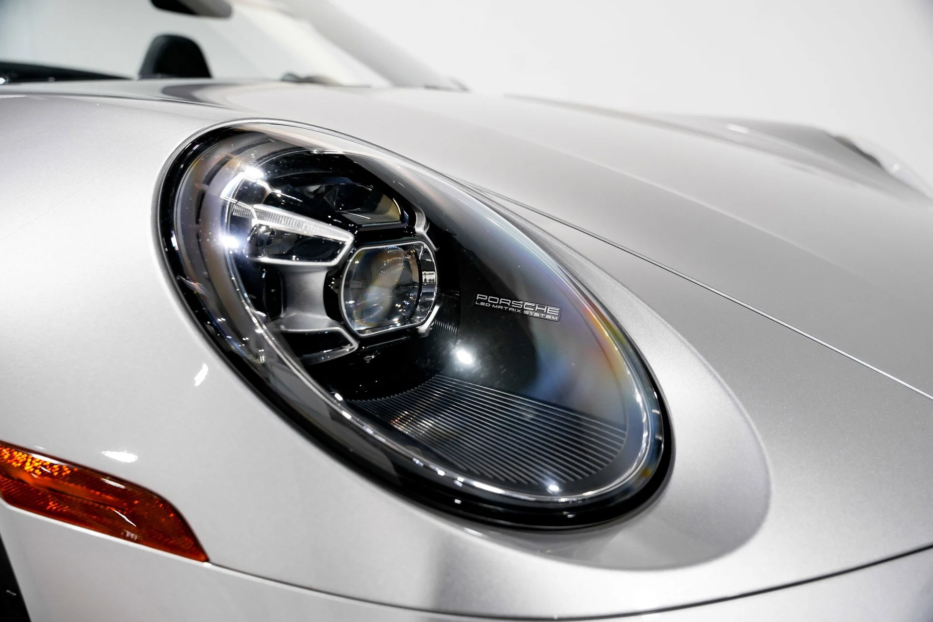 mph039_1122810283_c852191b032209a4c02dbbeff3fc4a34x_05c256d9fb