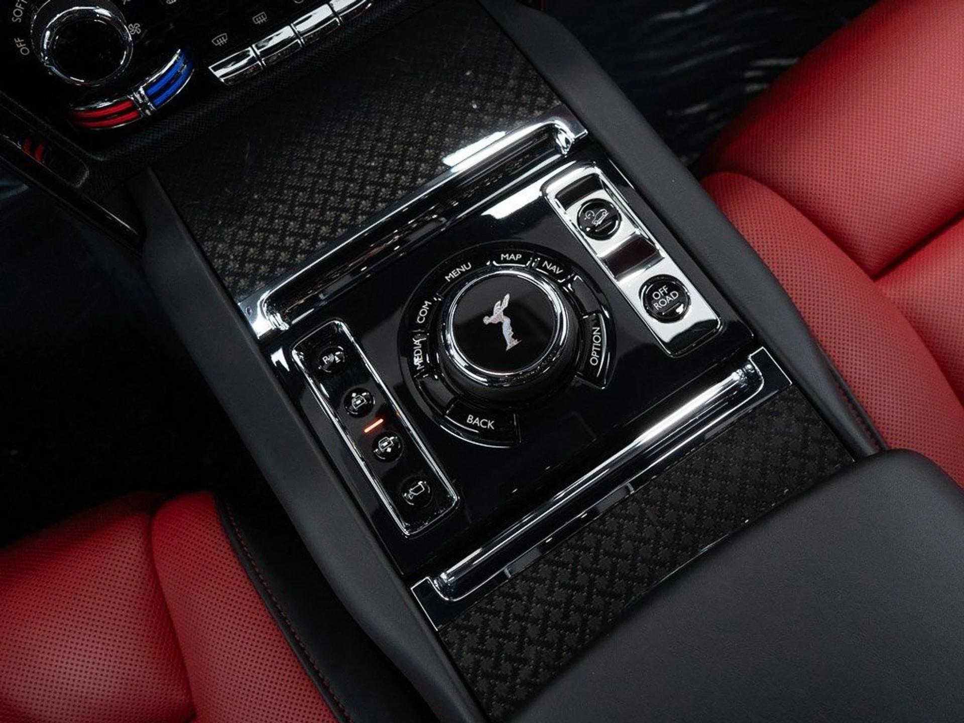 mph039_1123771523_e6db14d402359c9aaaadd6a8e408d6c9_7be665004d