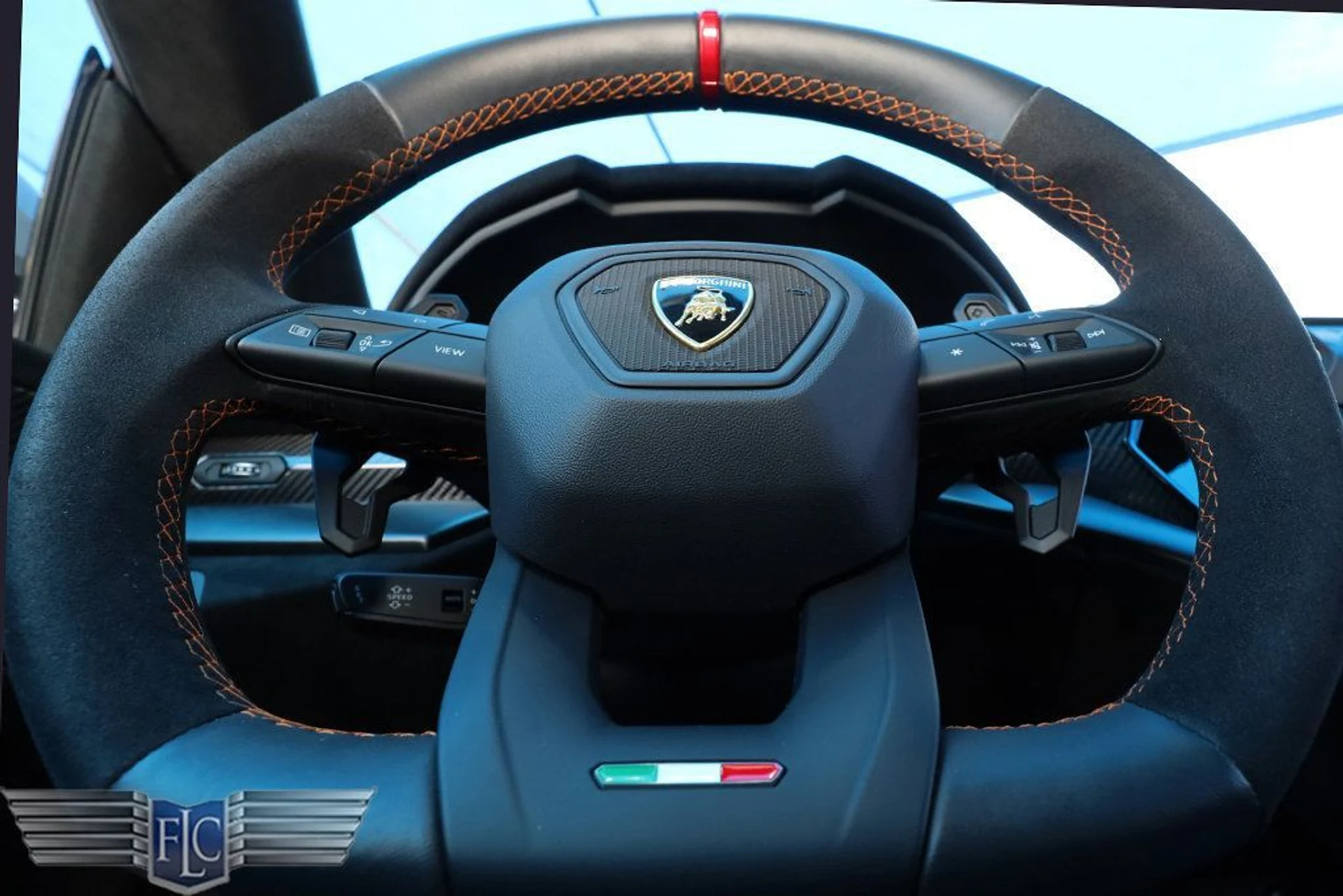 mph039_112941951_used_2024_lamborghini_urus_performanteawd_6305_23012668_40_1024_ff961e7a8a