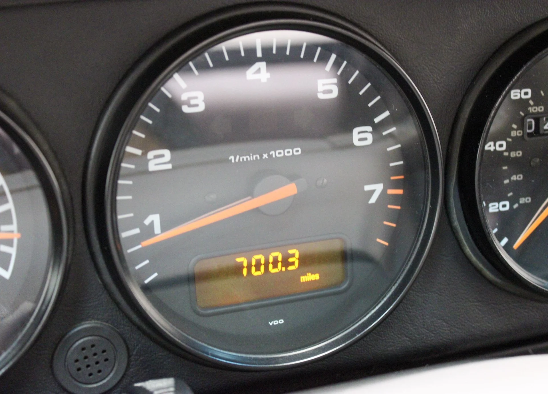 mph039_113797093_image_39_e00954940c