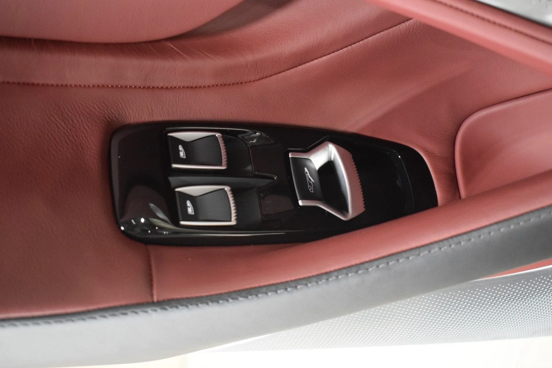 mph039_1155077302_fd061244e5d867807e7807907c8387f5x_413d356faa