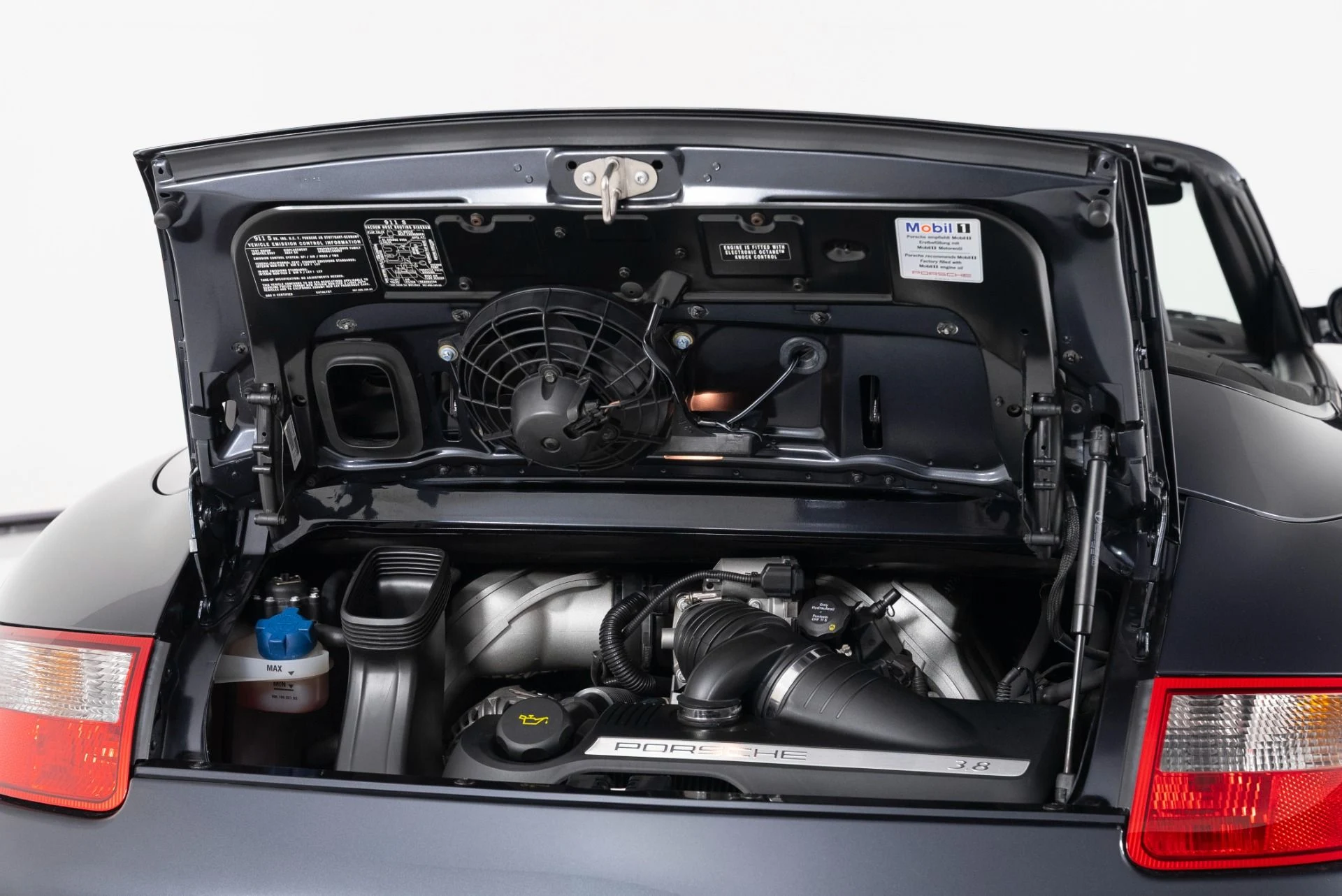 mph039_1180237103_Used_2006_Porsche_911_Carrera_S_Carrera_S_1756323818_a2fbba30f6