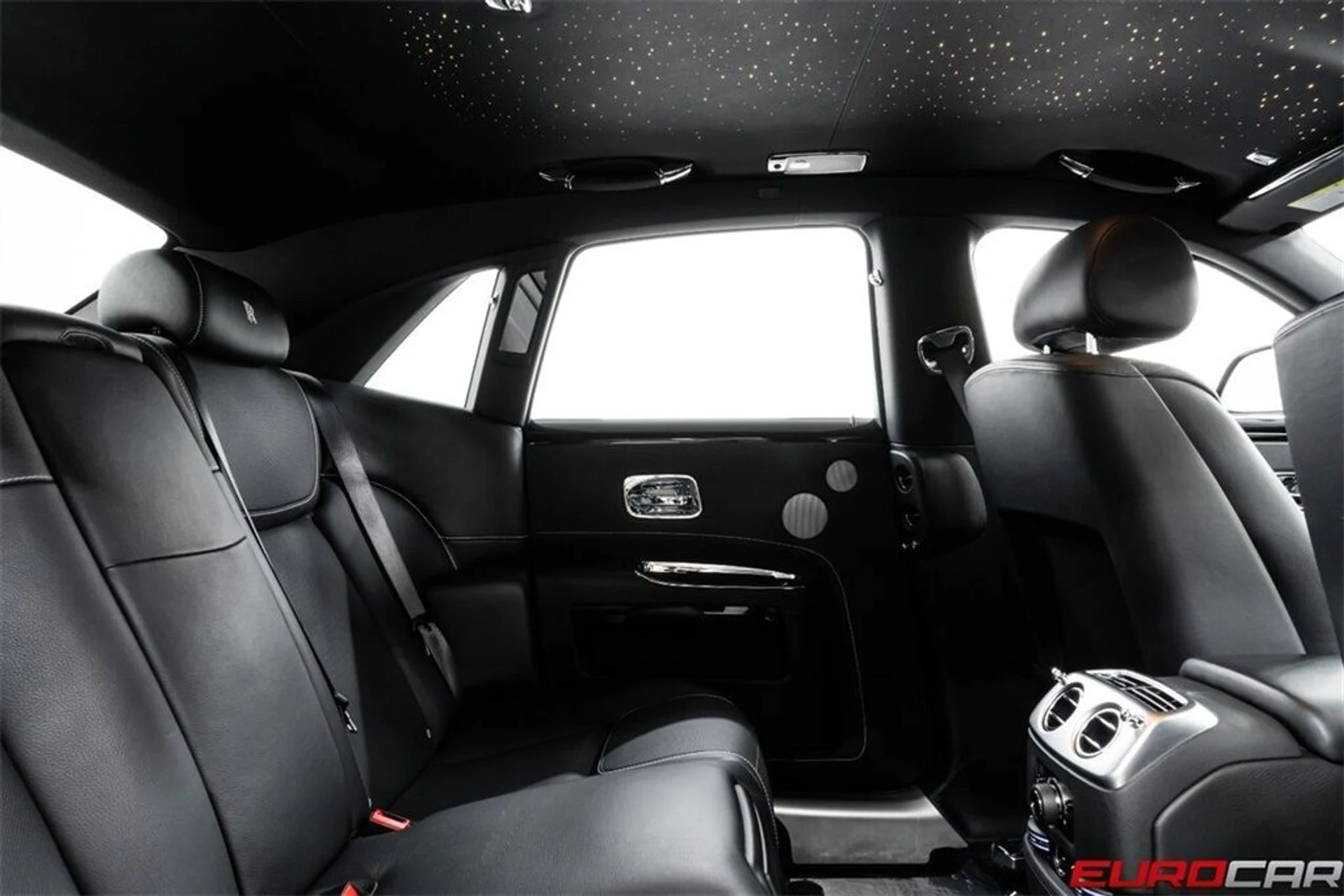 mph039_1187299972_image_40_2b7273f50f