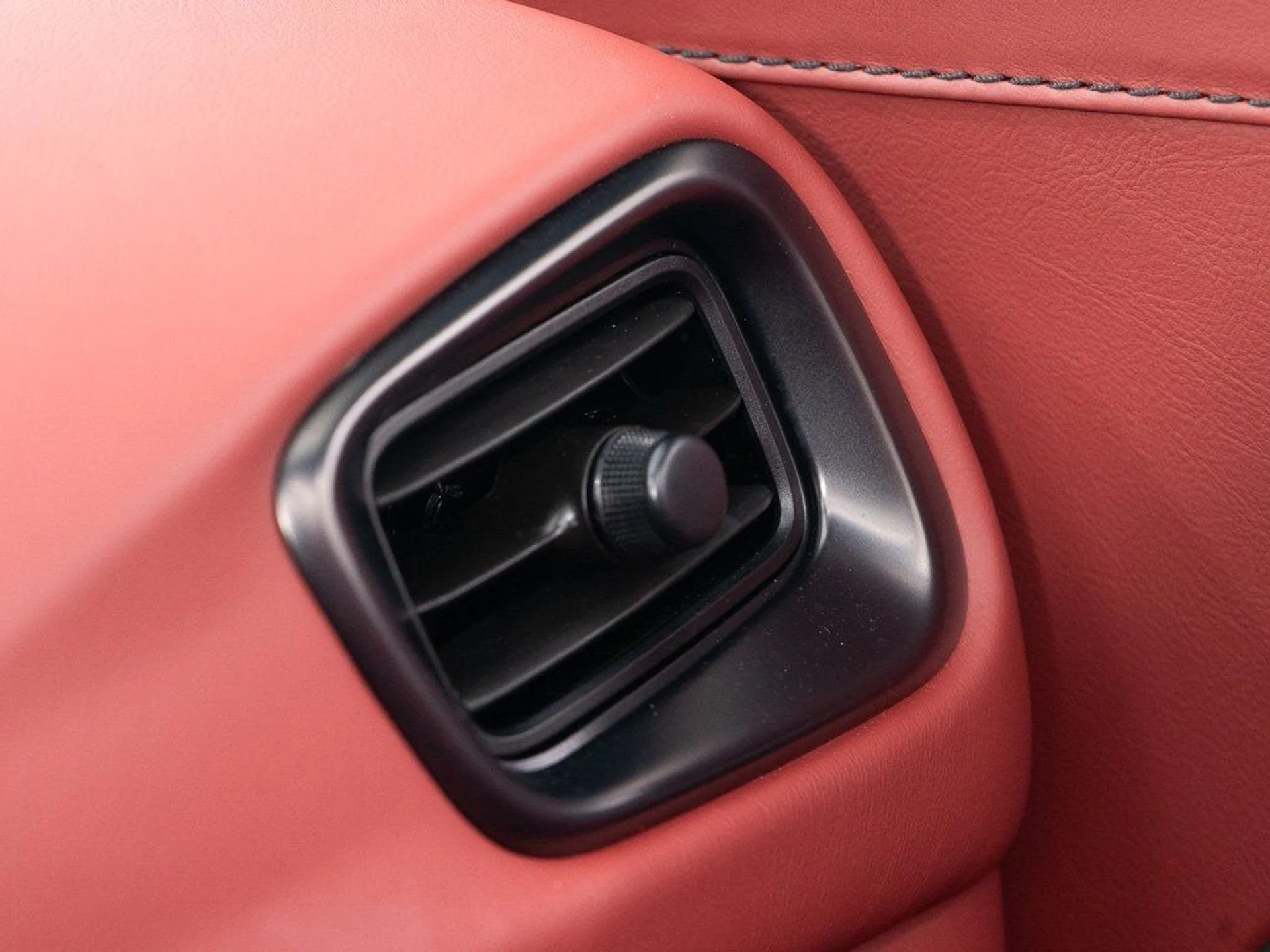 mph039_1191589281_36a99675f7600f4d8b3dd7e199baaaf1_74f622065b