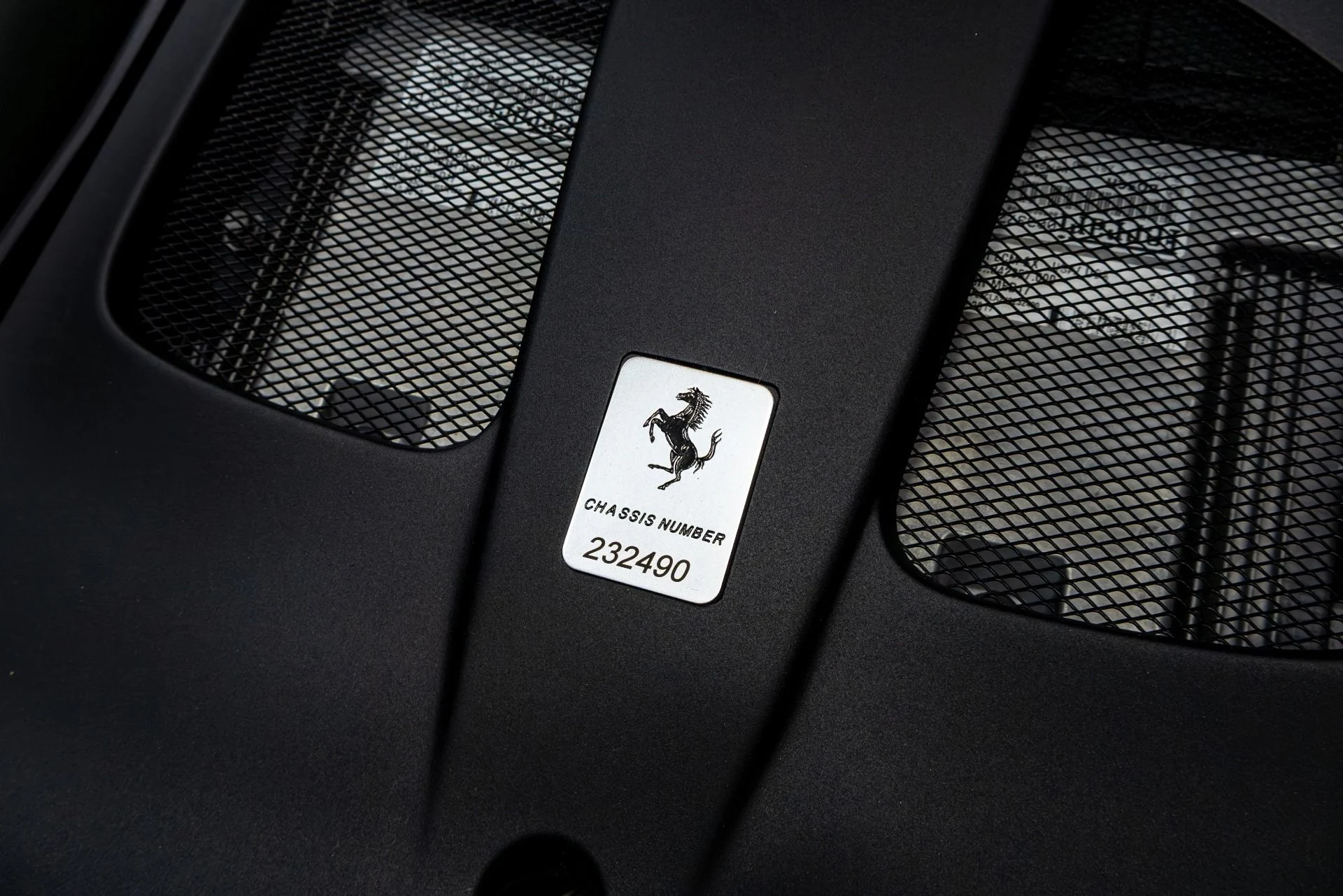 mph039_1204840915_Used_2018_Ferrari_812_Superfast_1777416678_6d043d18c0