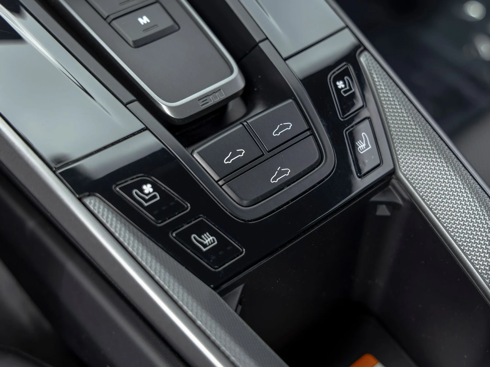 mph039_1218557302_40_32db39ab9f