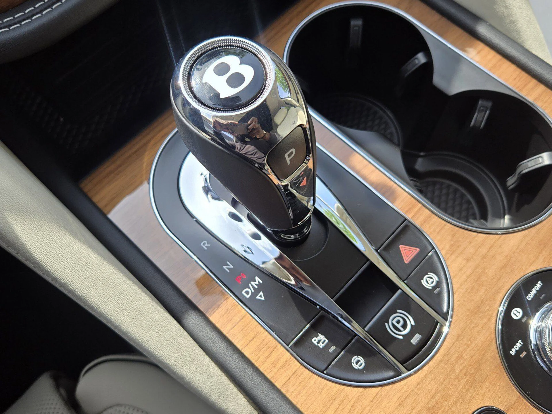 mph039_1225152783_be9fc8738cfdf08ff2f71f0abd7db63cx_ac65fa5237