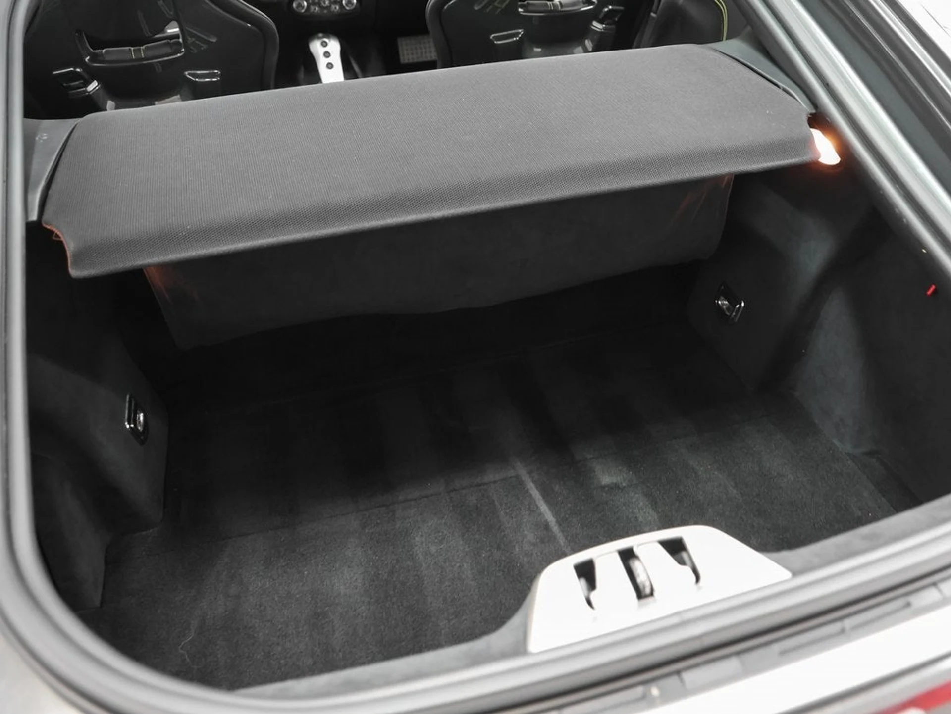 mph039_1228093072_40_a690f5e021