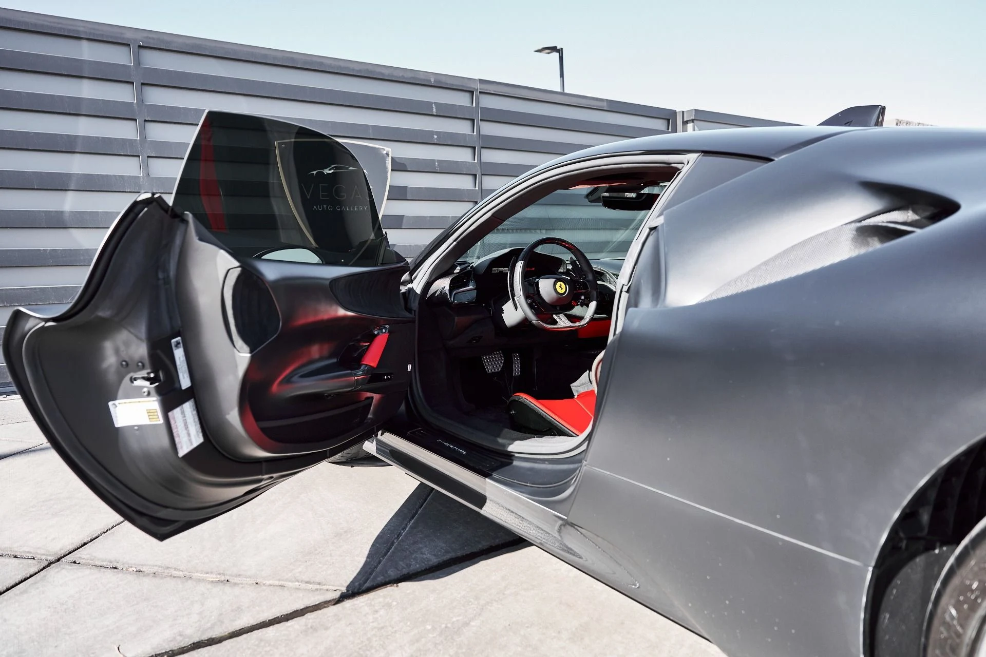 mph039_1228959249_Used_2023_Ferrari_SF_90_Stradale_Base_1772922941_f902627721