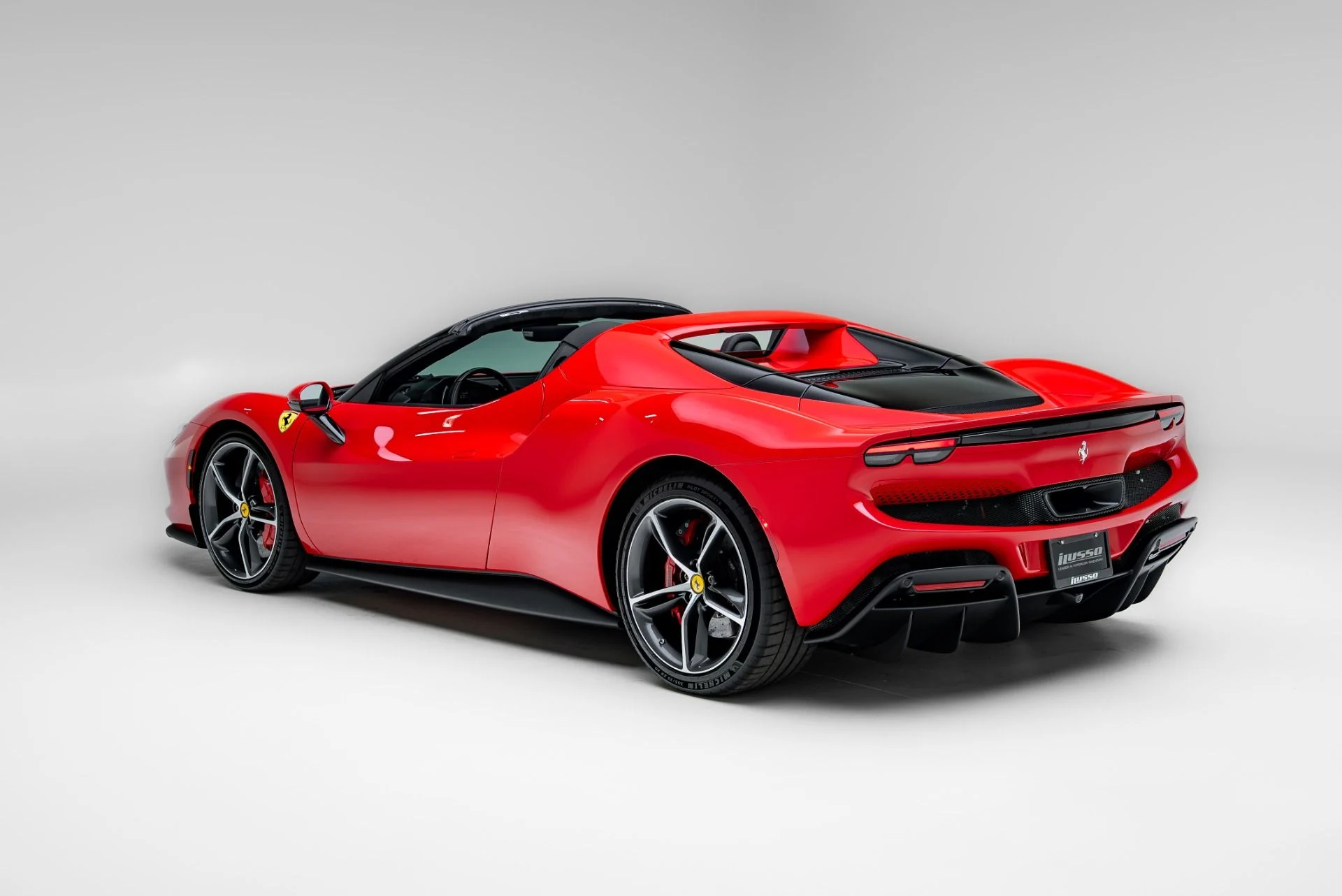 mph039_1256496468_Used_2023_Ferrari_296_GTS_1776370037_019b3814ee