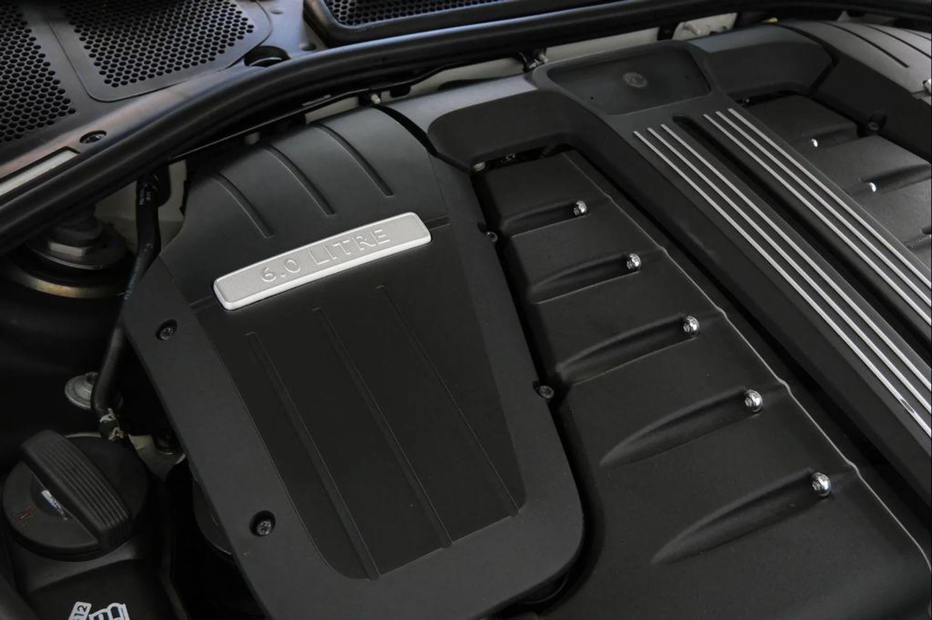 mph039_1258974185_Gp_Wnu_K2_J_Euzr_Tb69_BH_Ujw_XHH_8j_M_0ba4384032