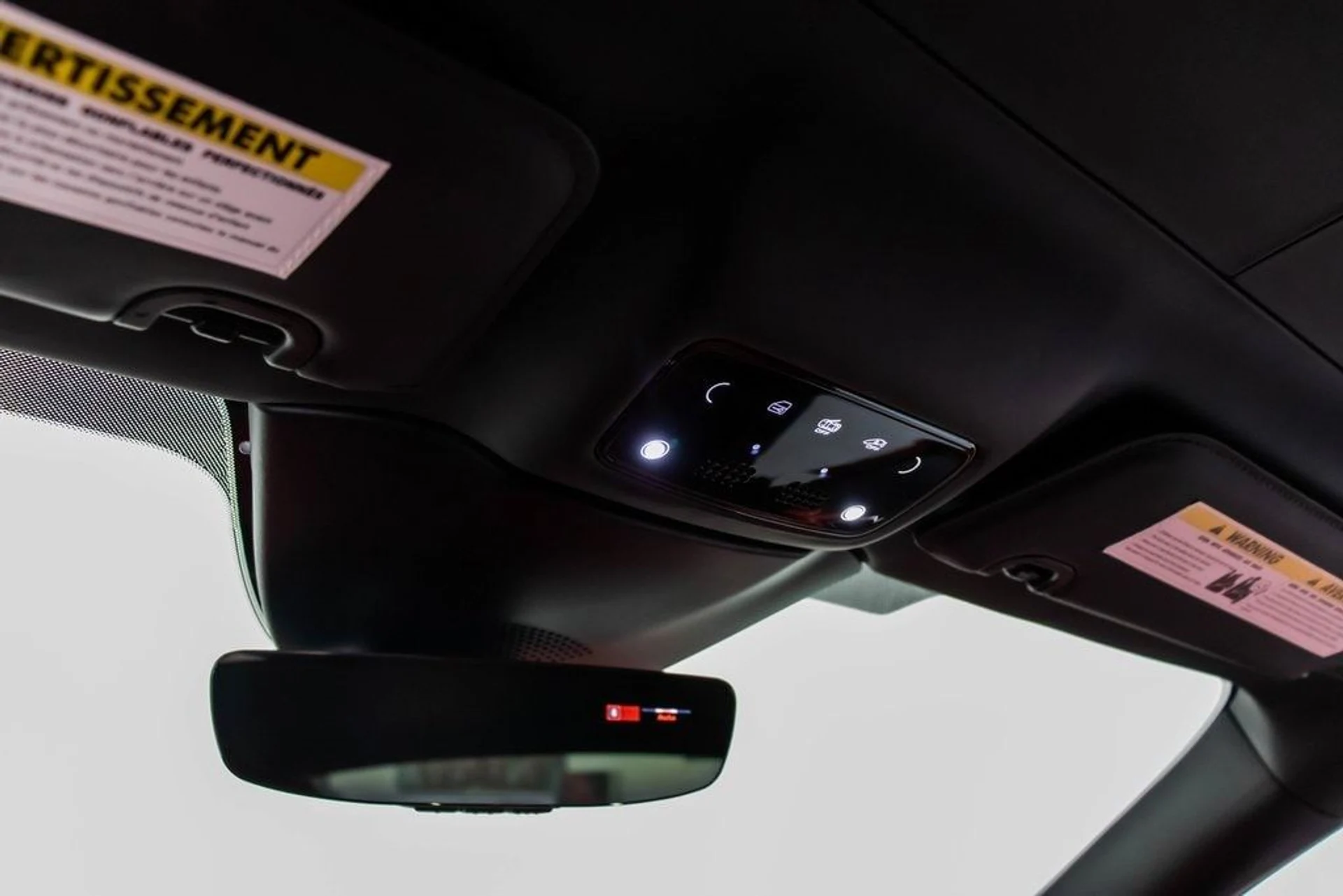 mph039_126838697_7cfe41da0acfcf0b4cad11b0395bb134x_cd6a46d716