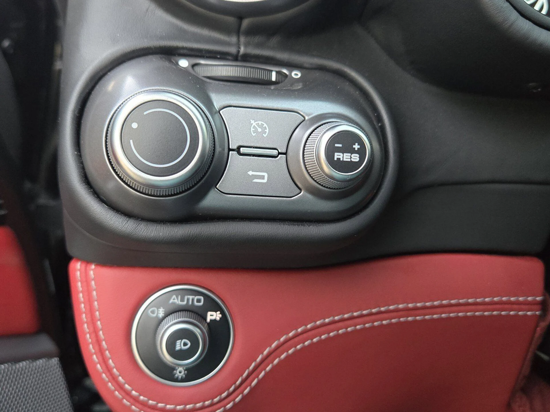 mph039_1286402635_2eb719f2879aae901c12170eb909b6a8x_c9657548f5