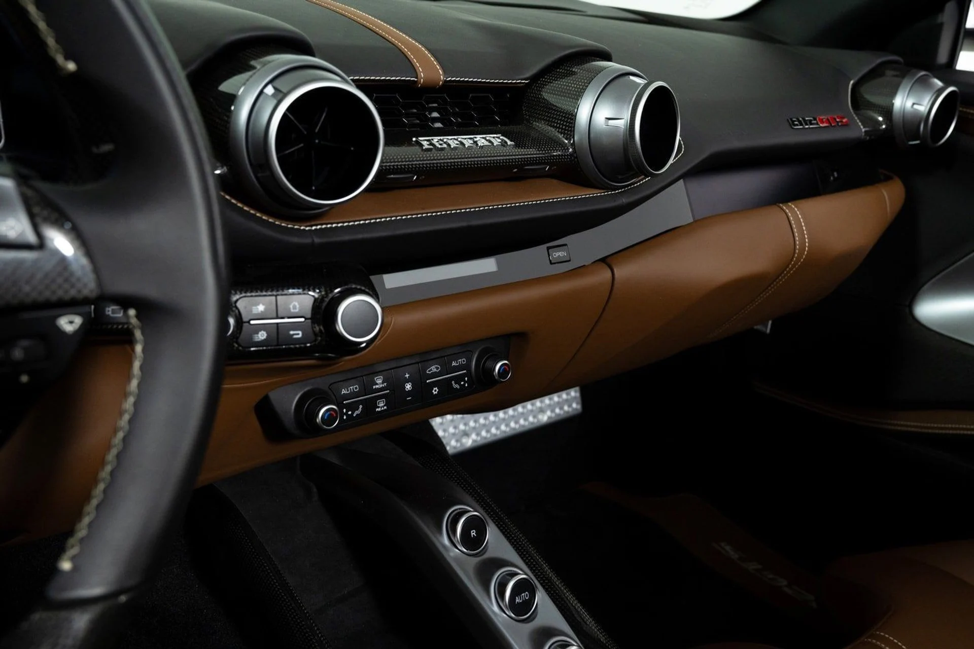 mph039_1293597729_fe3450c95d9c49a892bfb677d2bfafc8_717744afea