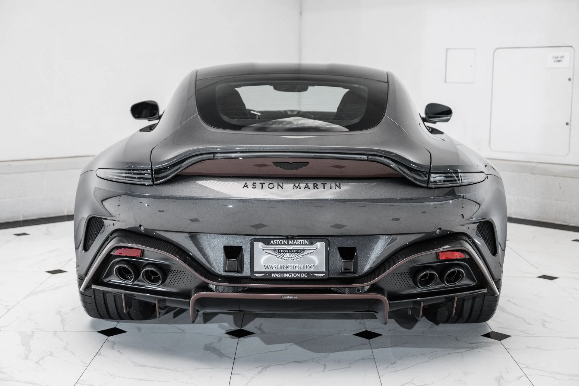 mph039_1303180588_New_2026_ASTON_MARTIN_VANTAGE_1756307805_0d3ecc5735