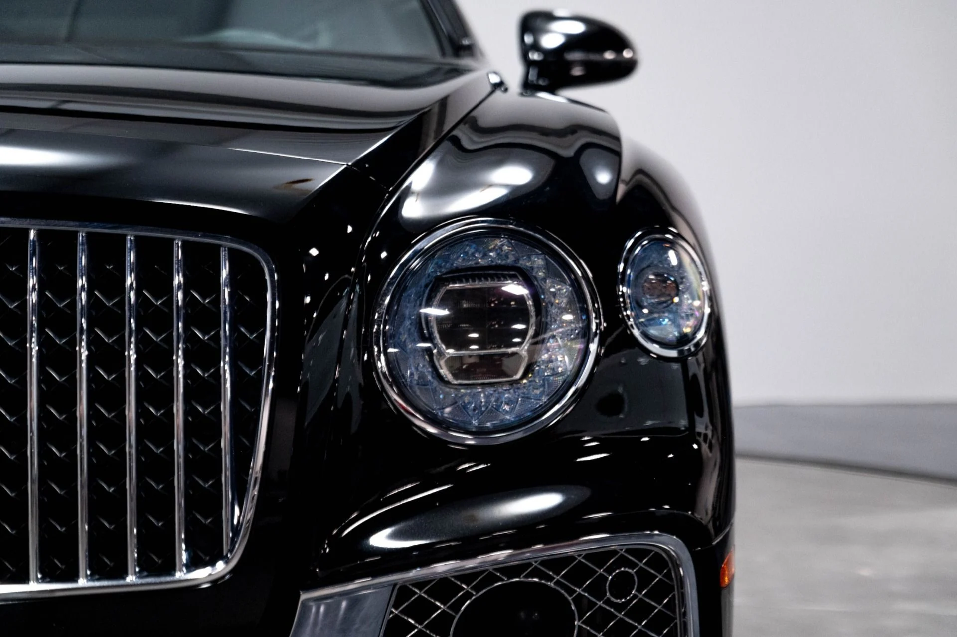 mph039_1303985088_Used_2020_Bentley_Flying_Spur_W12_1783372083_7755d00a43