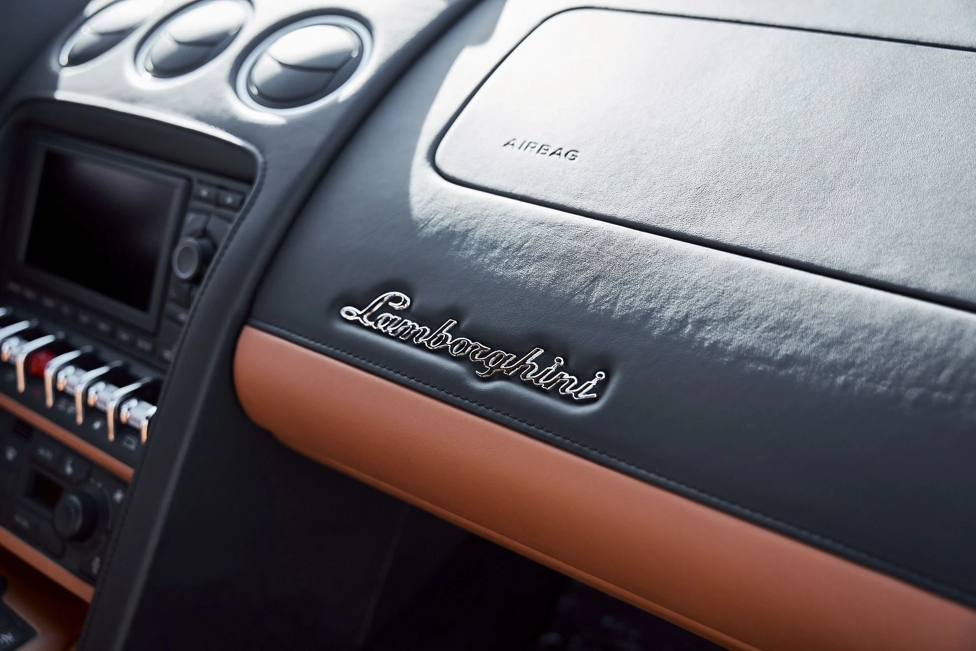 mph039_1312270927_Used_2013_Lamborghini_Gallardo_LP_550_2_1769827024_e2904dd634