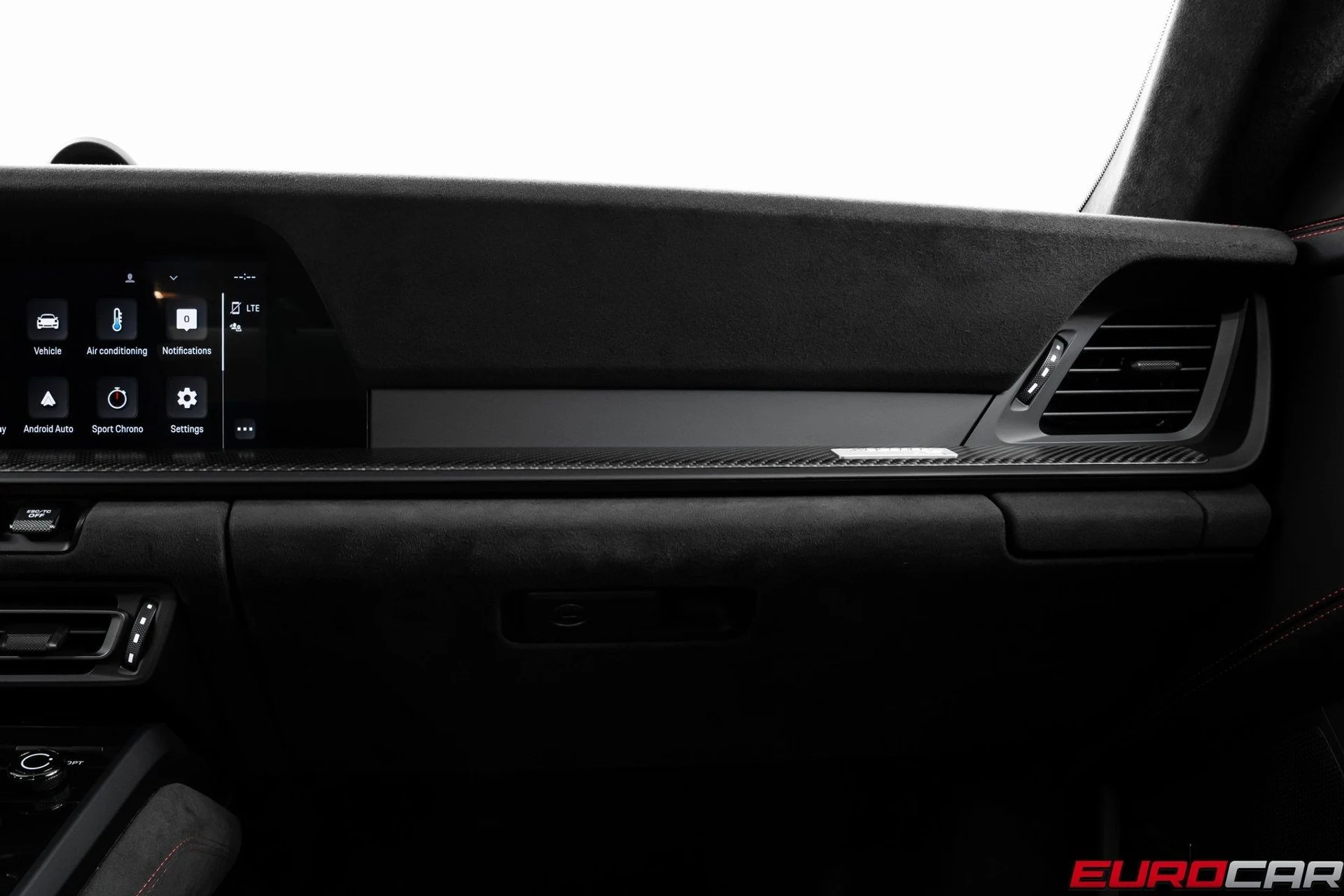 mph039_1322442971_image_40_3285f7f9f9