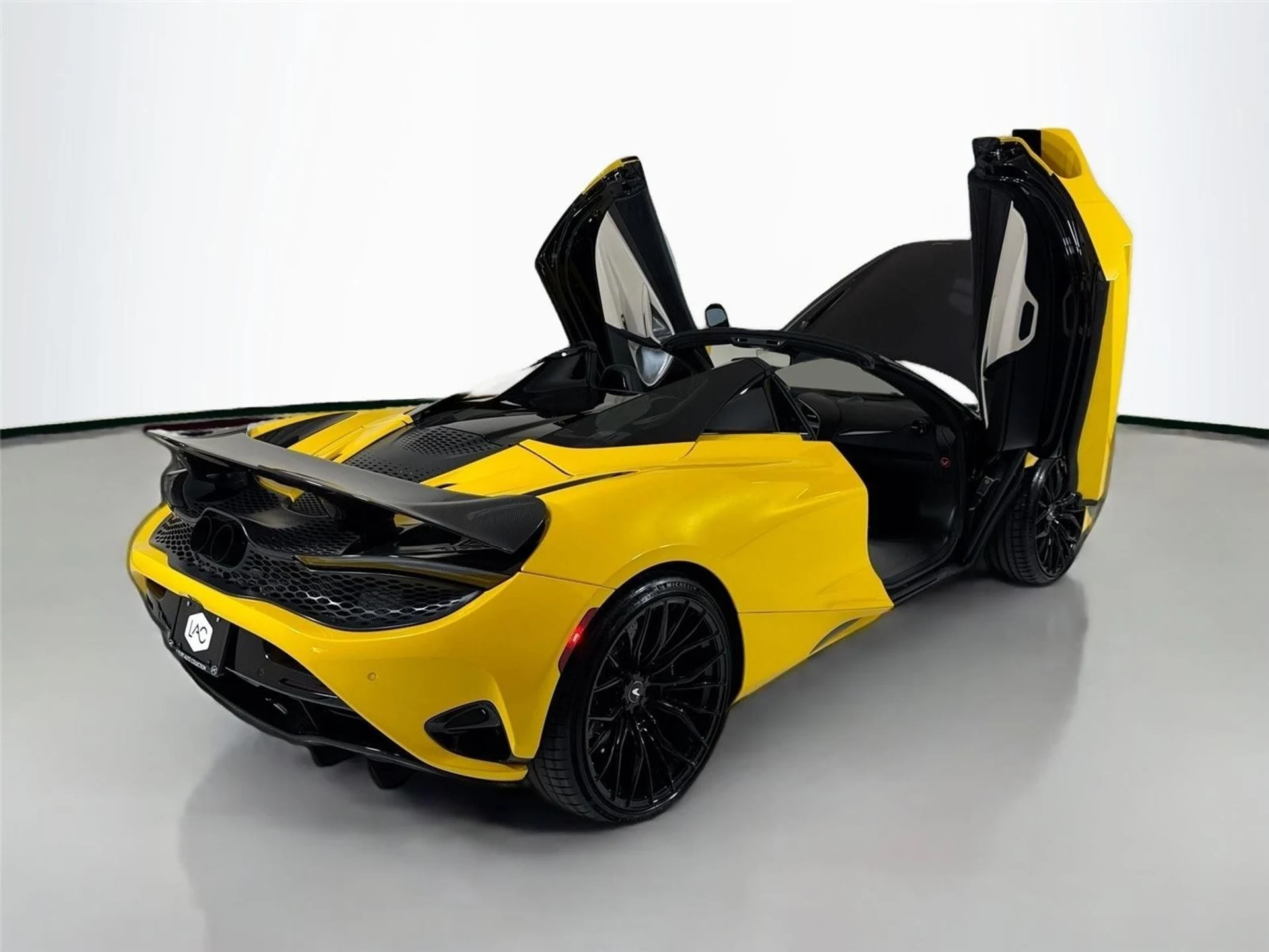 mph039_134564656_5689df3dbd1ea95d06a9955c37a0044d_adad60e285