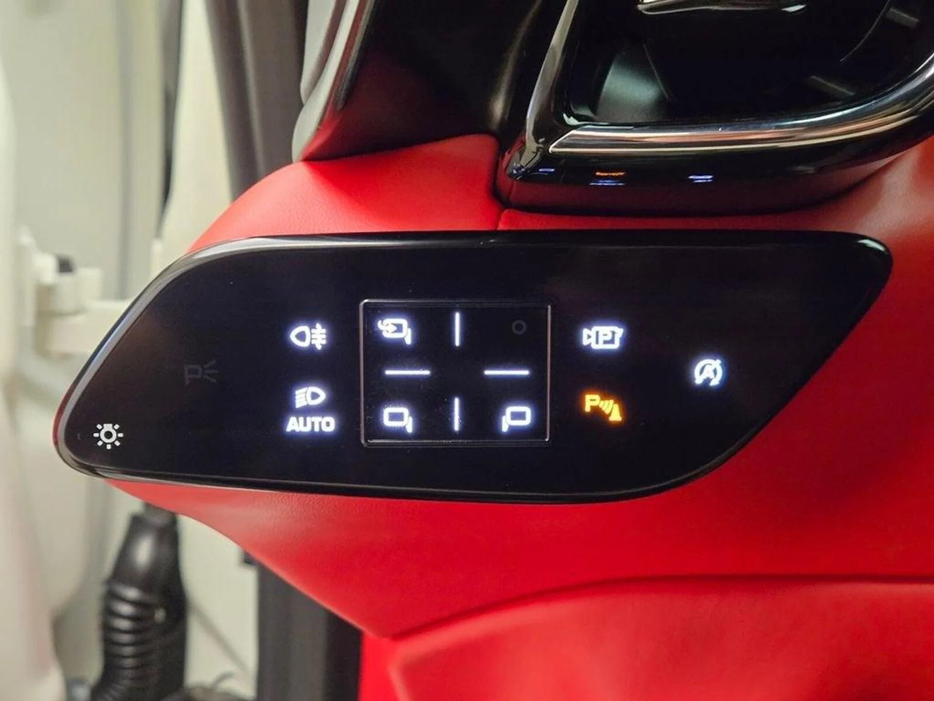 mph039_1351267320_Used_2024_Ferrari_Roma_1775723877_c2bb9d4ded