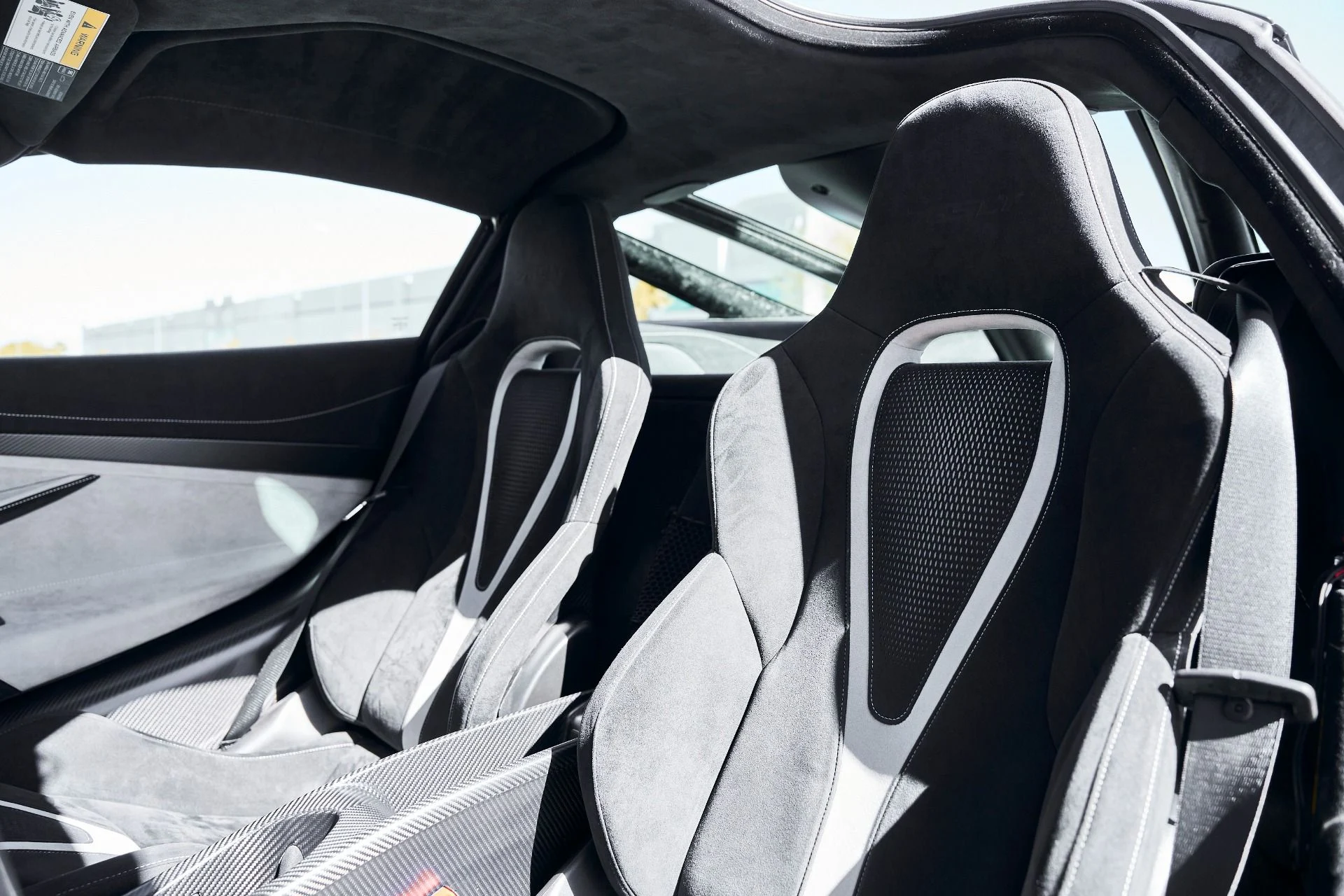 mph039_1360262989_Used_2021_Mc_Laren_765_LT_Base_1772822811_34e20722c7