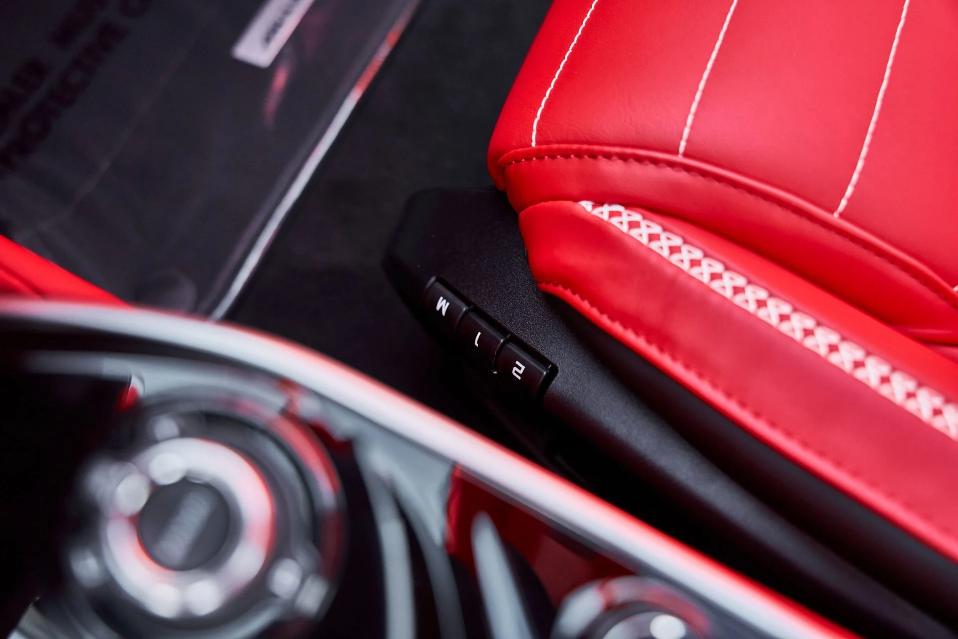 mph039_1363246995_Used_2025_Mc_Laren_GTS_1769482156_3b63716932