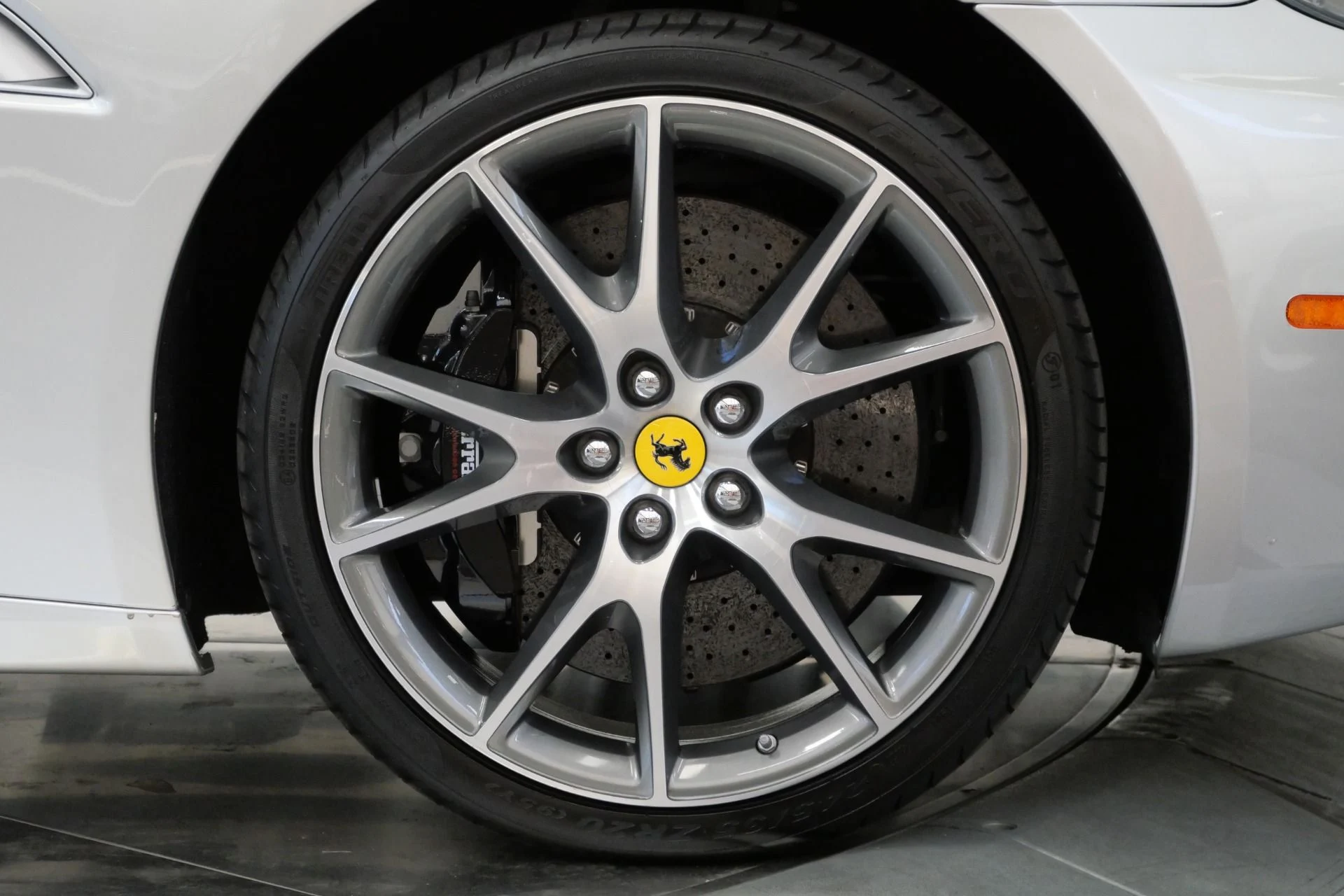 mph039_1366626399_Used_2011_Ferrari_California_Rare_Two_Tone_Paint_Rare_Carbon_Fiber_Bucket_Seats_Low_Miles_1788365594_480cde6972