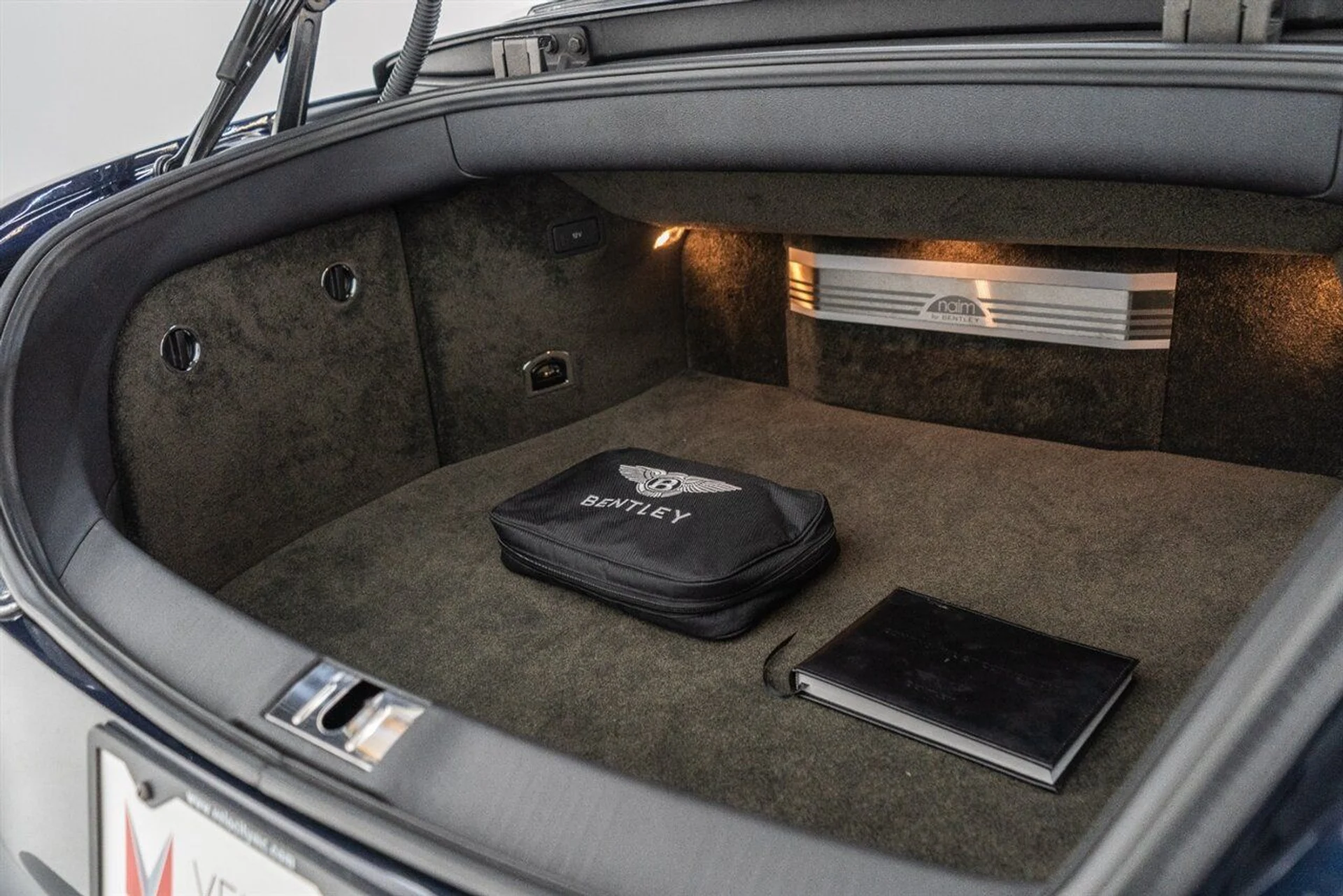 mph039_137399897_b20f40b854_1280_9593373e6a