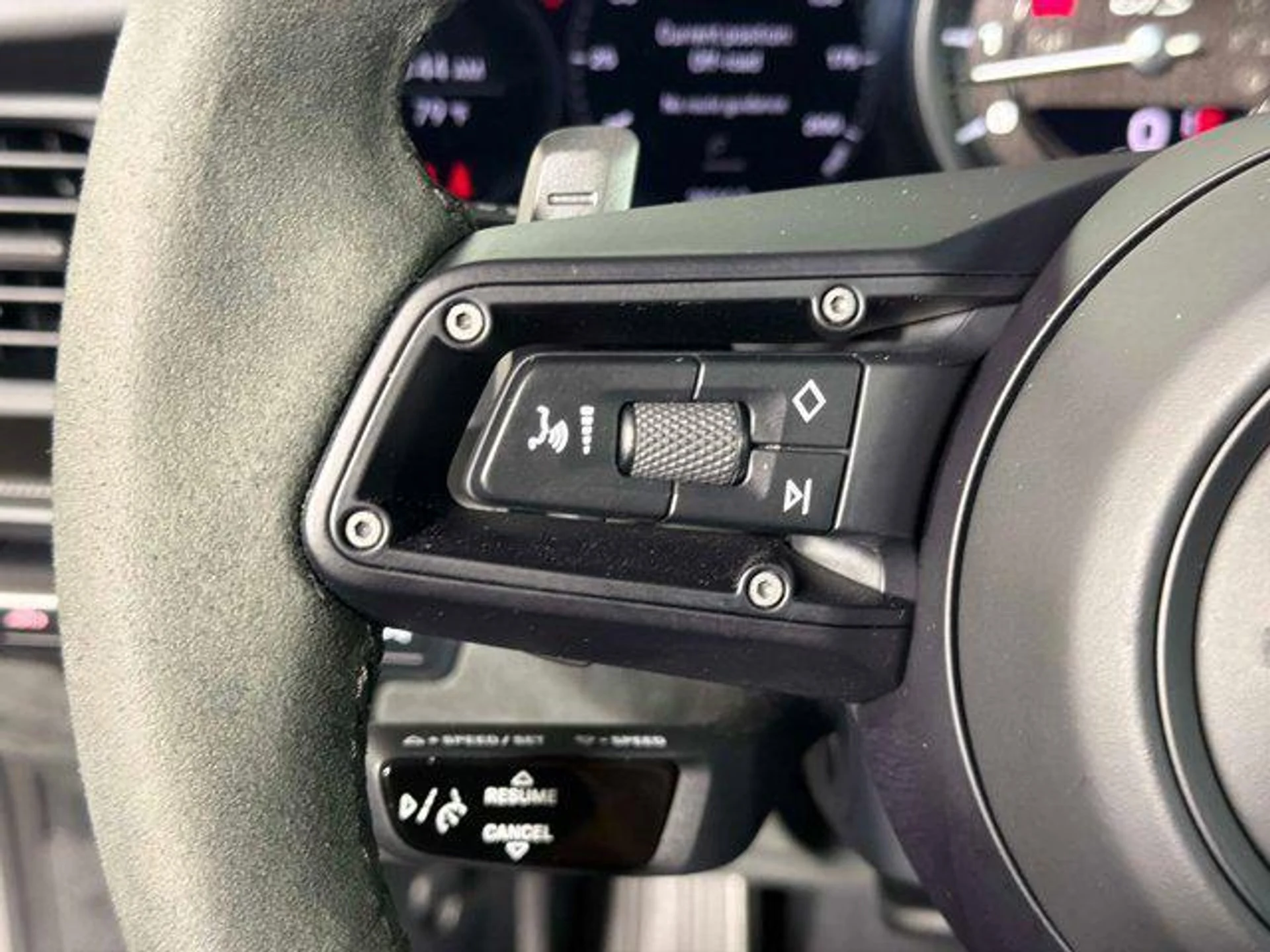 mph039_1375628724_H_Vh0_FK_Ft_D_Cq_T_Xtm_Qnf35v6_DY_0_1566f16912