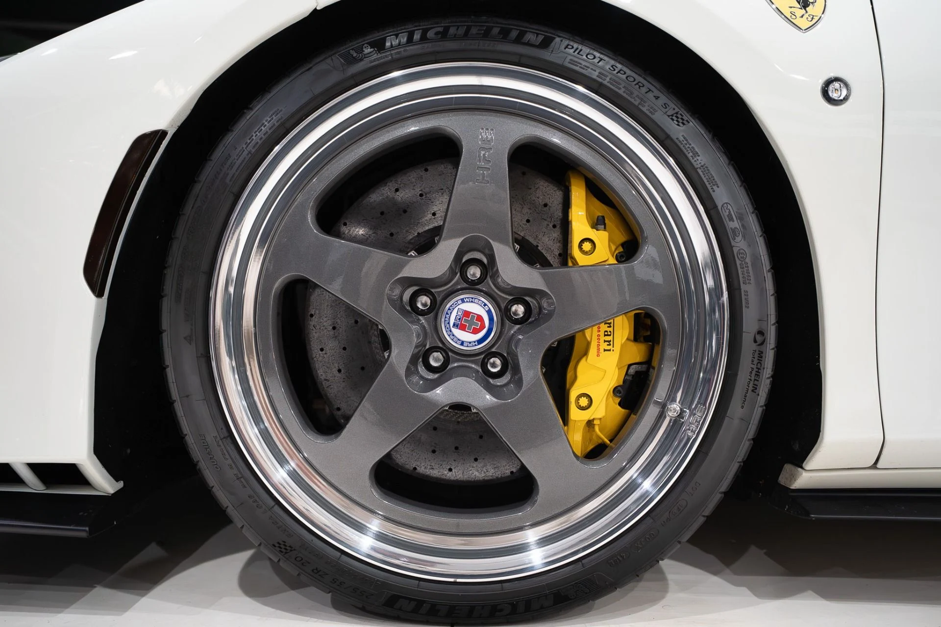 mph039_1375921396_12549_p40_l_9bc11042de