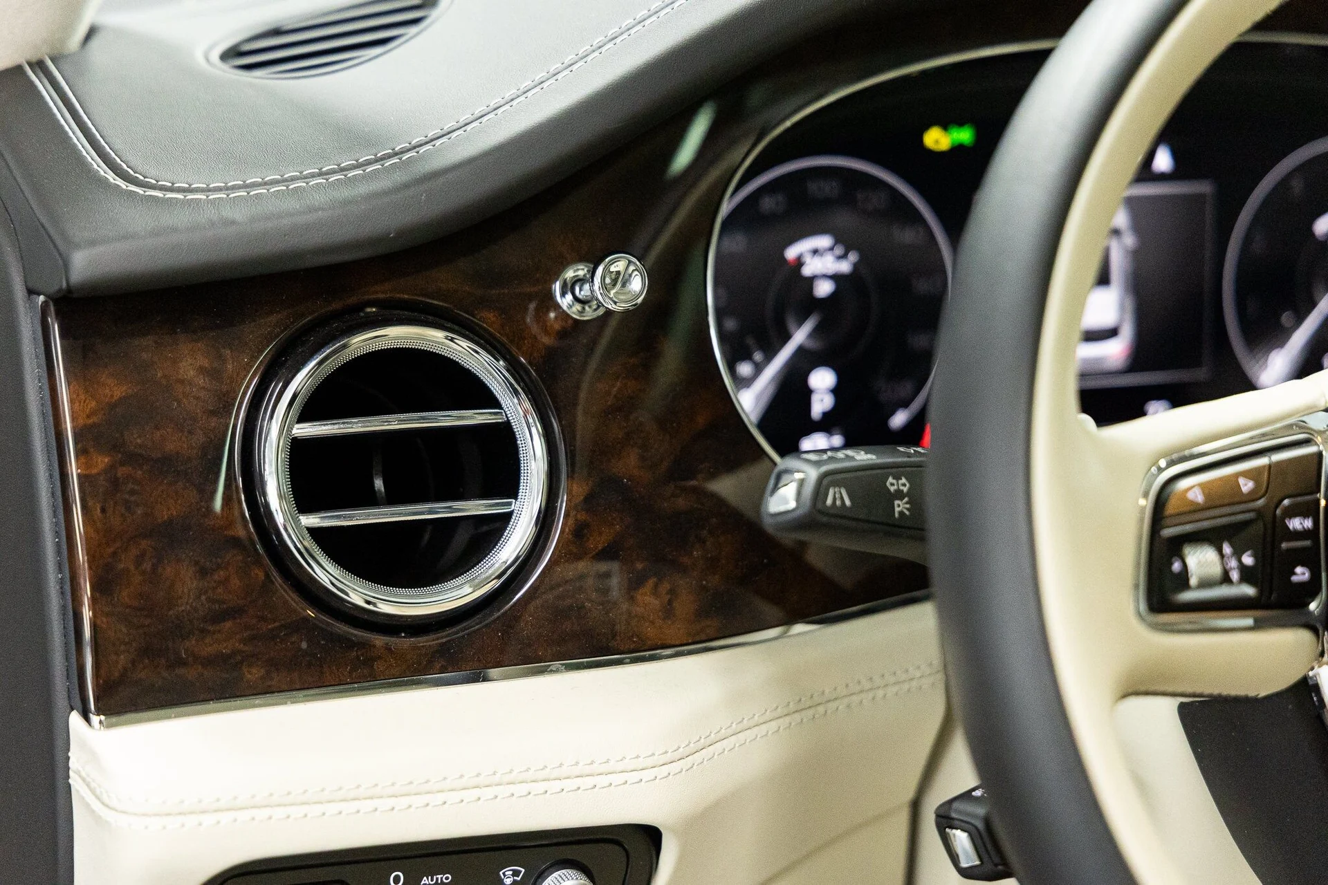 mph039_1391677451_9eceb8e79ba901ea524f319adbc9cae1x_0095b47365