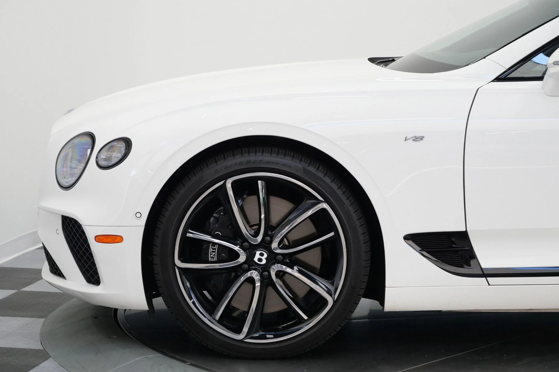 mph039_140538033_Used_2022_Bentley_Continental_GTC_V8_Mulliner_Specification_Front_Seat_Comfort_Specification_1775574655_0109cd7021