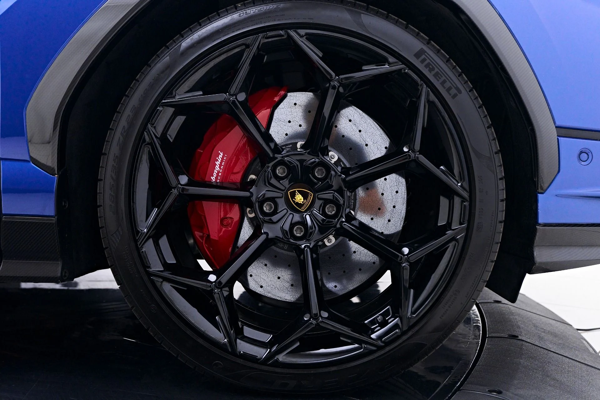 mph039_1410008543_Used_2024_Lamborghini_Urus_Performante_1751408326_0ec0b41d97