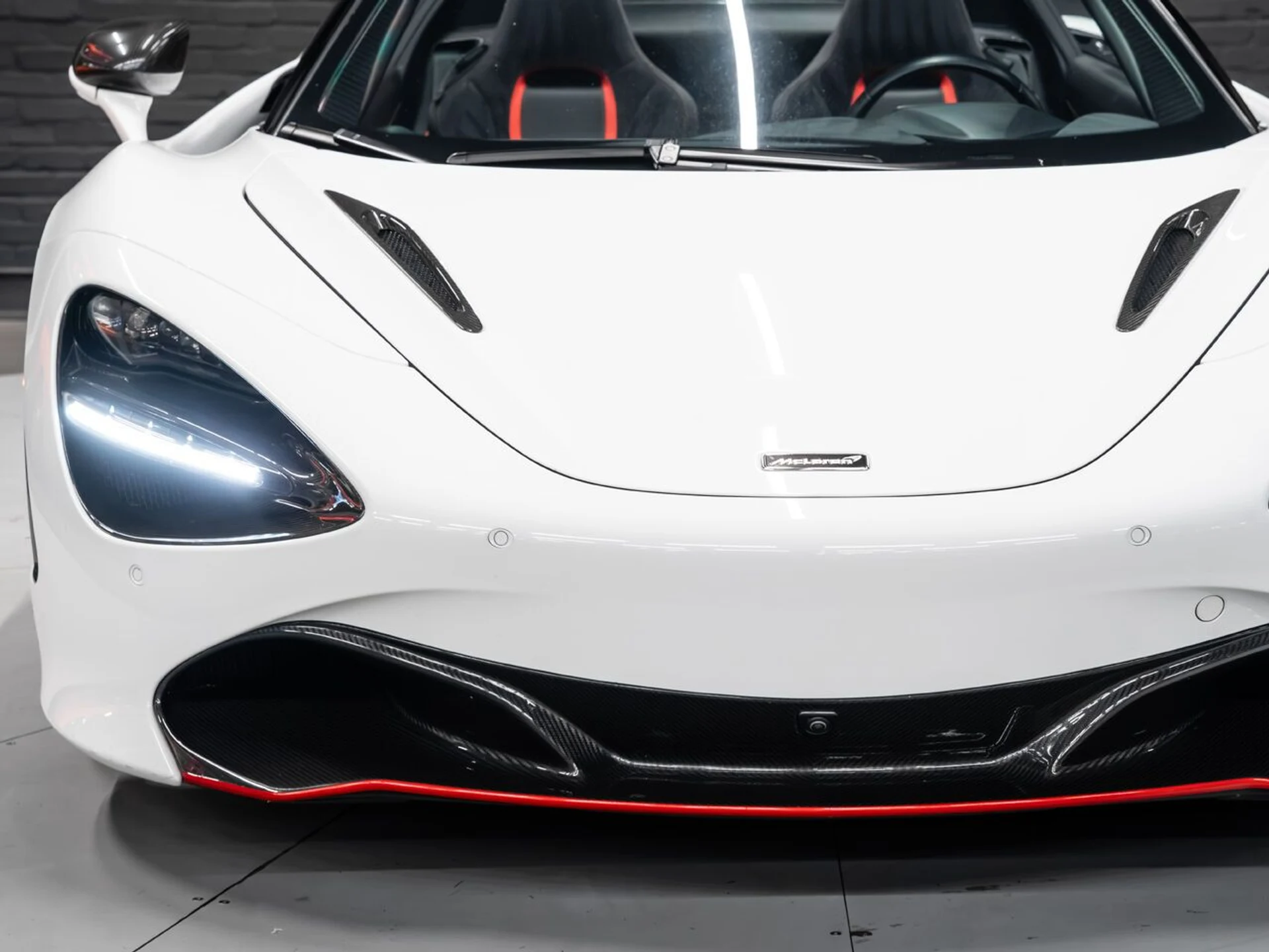 mph039_142325141_mclaren_720s_2019_fef35c4f2a