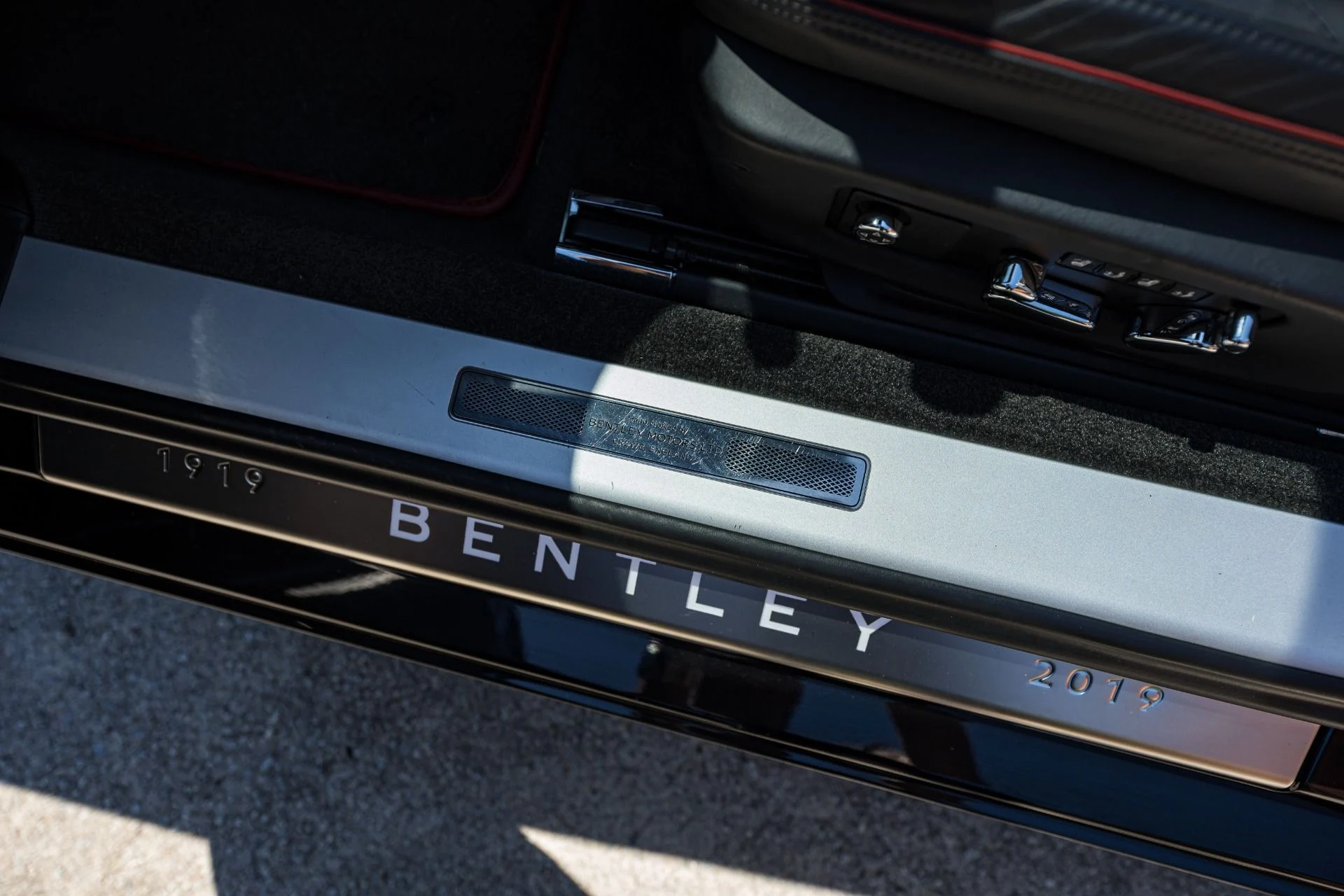 mph039_142445235_Used_2020_Bentley_Continental_GTC_V8_1779124881_94527ba4b6