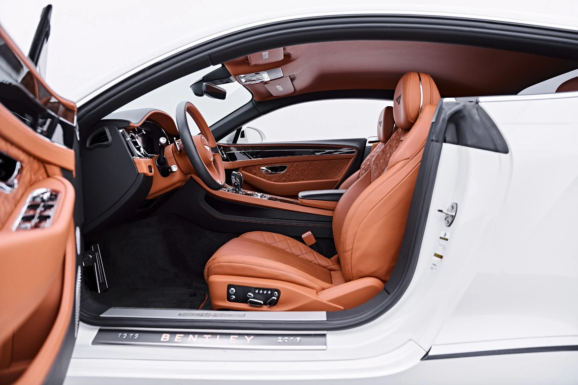 mph039_1476761195_Used_2020_Bentley_Continental_GT_V8_1784761269_4143a3289b