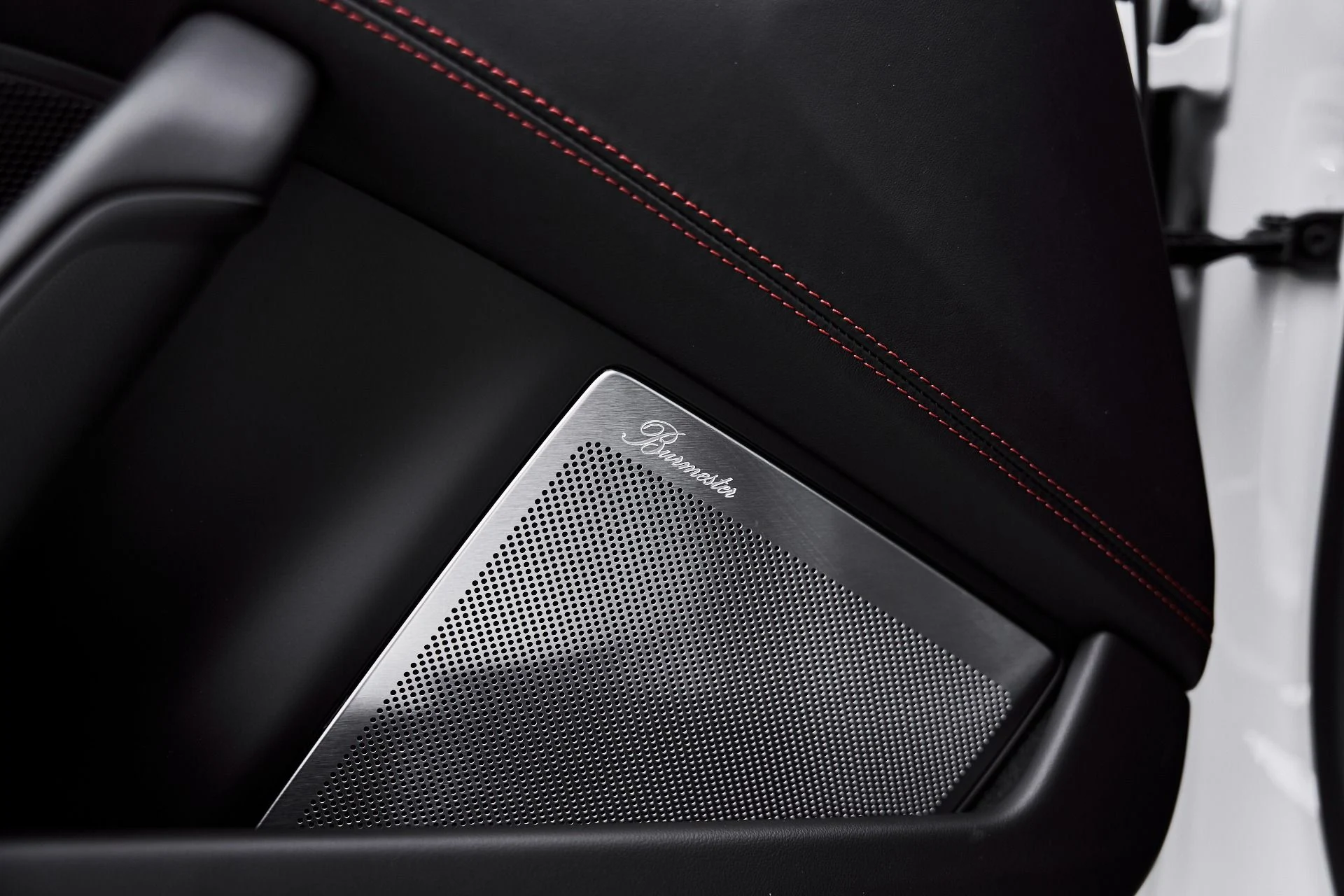 mph039_1478534889_Used_2024_Porsche_911_Turbo_S_1776446275_d10d424aac